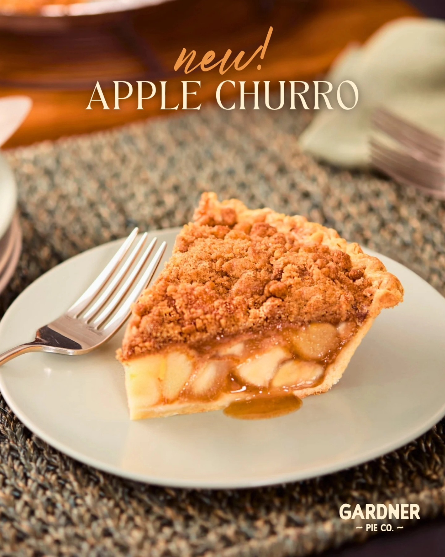 Everything you want in a Churro Apple Pie—sweet, cinnamon, crunchy, natural, juicy apples, flaky crust. 🍎 Happy National Pie Day!!
#gardnerpie #pie #bakery #nationalpieday