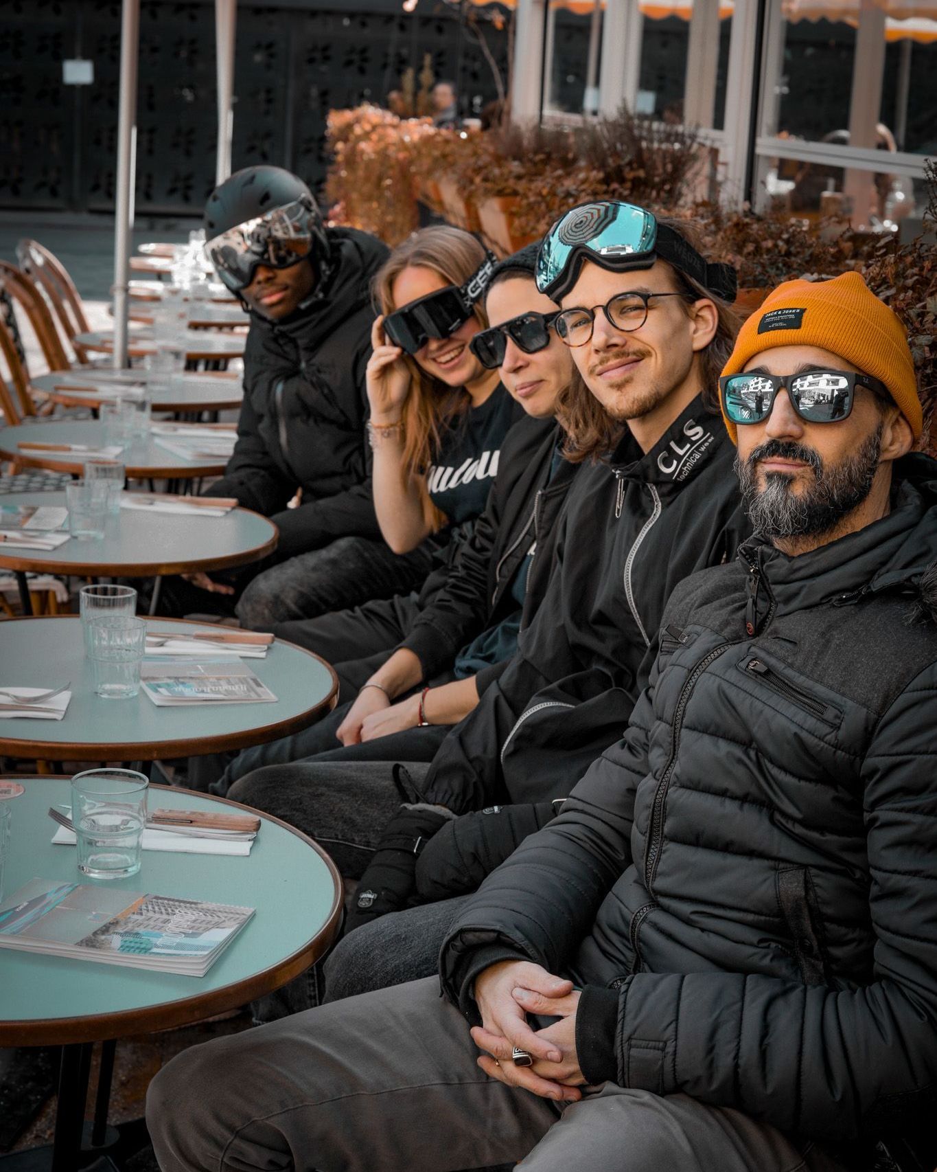 Sortez vos plus belles moonboots car la soirée after-ski est de retour le jeudi 29 janvier ! ⛷️❄️
Au programme : dj-set, cocktails spéciaux, décor immersif et photobooth ! Entrée gratuite 🎟️