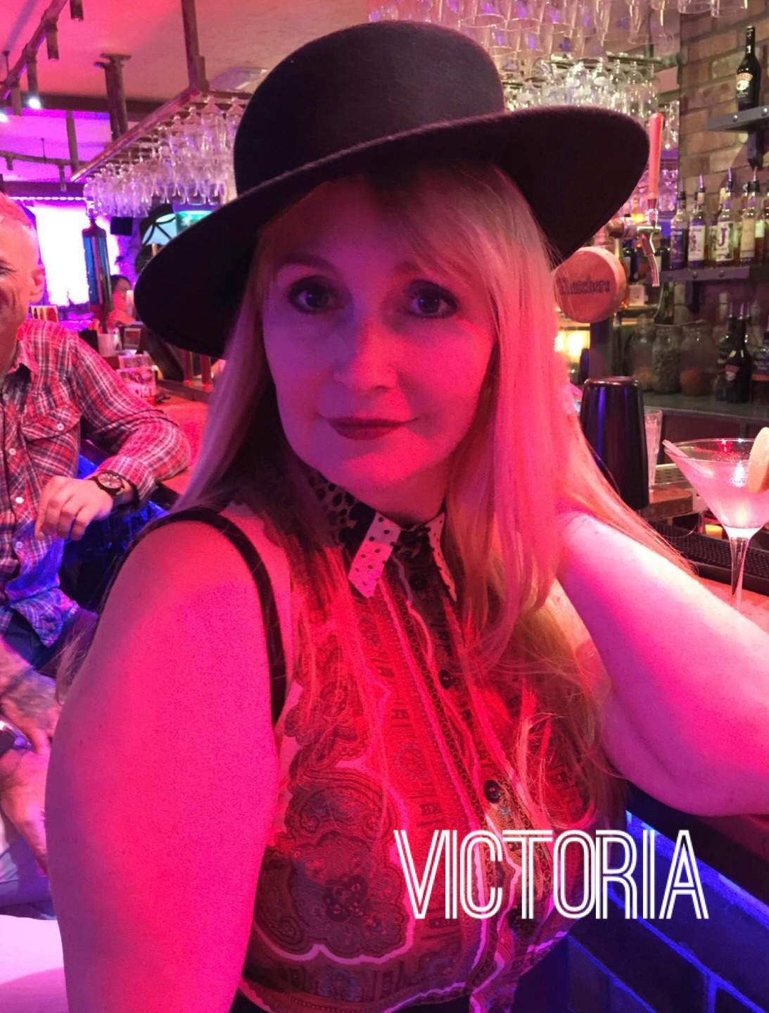 Throwback to 2016 😝🤘🏻
2️⃣0️⃣1️⃣6️⃣
#2016goals #2026is2016 #victoriahairandspa #somerset #kerastase #loréal #davines #dermalogicasouthwest #dermalogica #throwback #lushlife #hairdresser #salónlife