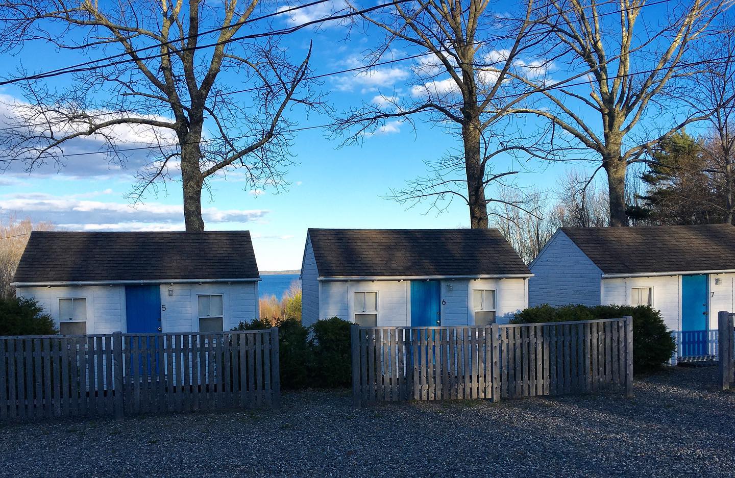 Hello! It doesn’t quite feel like summer yet in Lincolnville, but we are getting ready for it anyway. We are hoping to open on June 1 in accordance with the state guidelines. This means if you are already in Maine, you can come! If you are not, please find somewhere to quarantine in Maine for 14 days, and then you can come too! (Alas, please understand that this is not a quarantine site) We are again accepting online reservations and are happy to answer any questions via email. New rules for hotels are coming out soon and we will adapt as needed. Hopefully we can help you have a fun, happy and healthy summer! #lincolnvillemotel #maine #staycation #summer2020 #sociallydistanced #cabins #stayhealthy