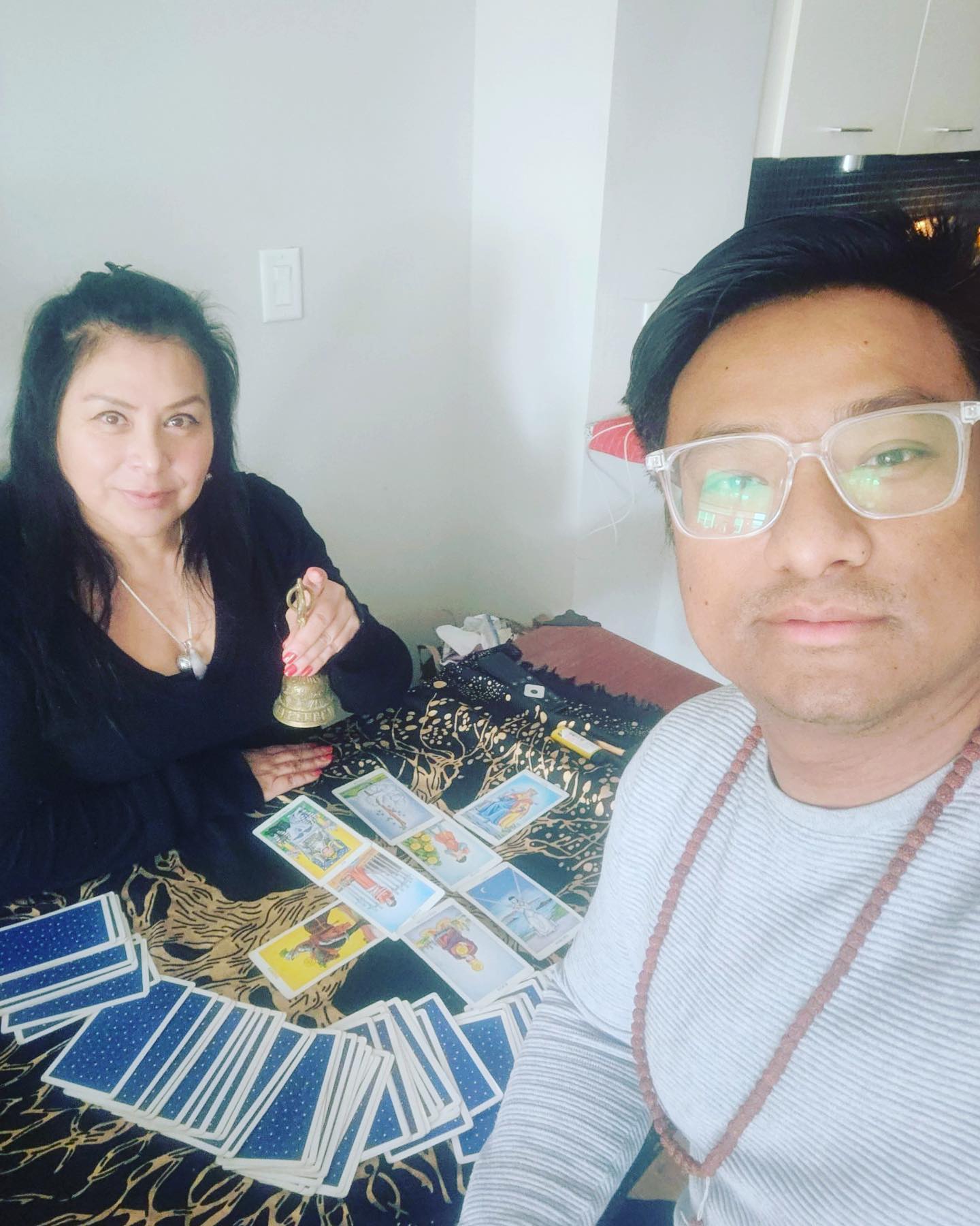 A unique experience providing a tarot reading for Vikrant from BostonVibration
.
.
.
.
.
#angel #chakras #energy #energyhealing #enlightenment #healing #higherconsciousness #intuition #intuitive #lawofattraction #lightworker #meditation #psychicabilities #psychicabilitiesforbeginners #psychicabilities💕 #psychicabilities🤔 #psychicadvice #psychicadvisor #psychicreadings #psychicsofinstagram #soul #soulgrowth #souljourney #spiritualcoach #spiritualgrowth #spiritualjourney #starseed #tarotcards #tarotreading #wisdom