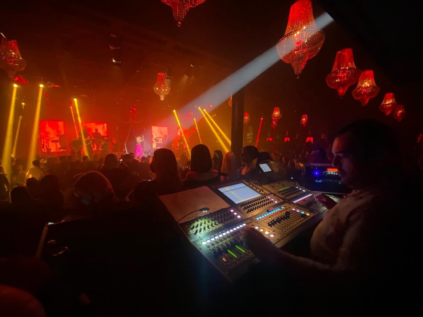 #annavissiofficial #digico#lacoustics#barbarela#salonikimanam