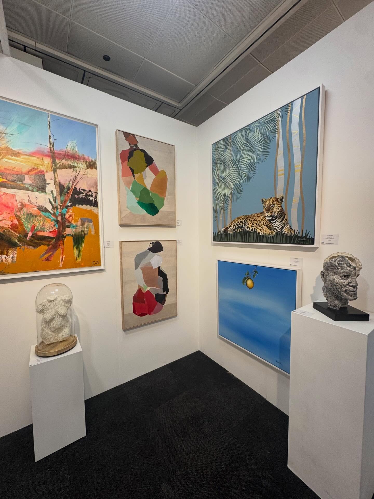Today’s view of @londonartfair on stand G30 with @thehydegallery
Come and find us at the fair, running until Sunday evening!! 🥂🥂🥂
#london #islington #artfair #contemporary #artist