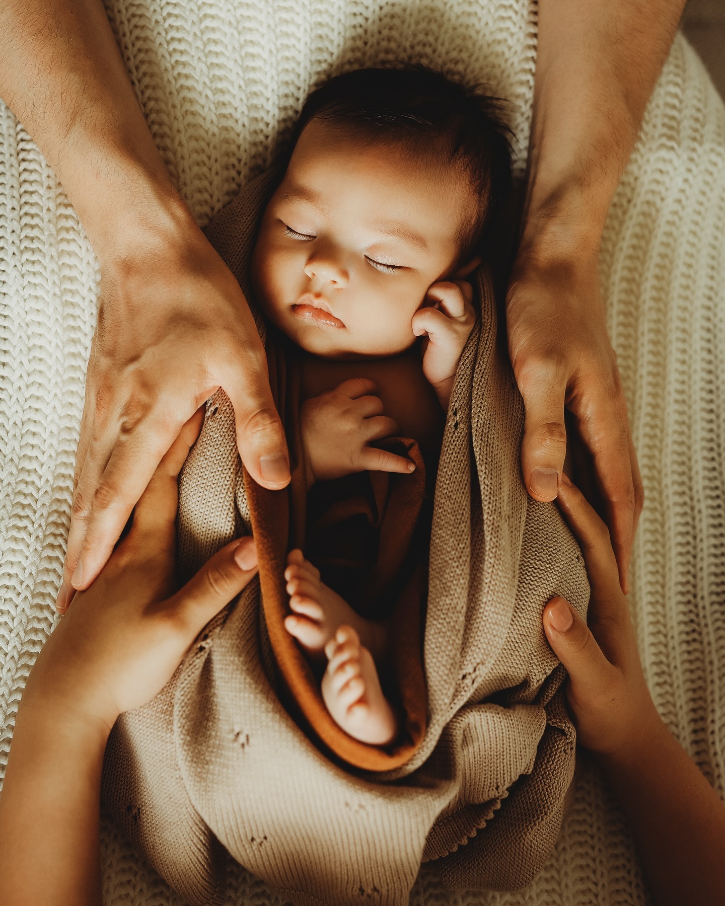 ✨Wir werden dich feste halten und auffangen, immer und immer wieder, solange du uns lässt…✨
Habt einen wunderschönen Samstag und fühlt euch feste gedrückt,
Eure Marion
