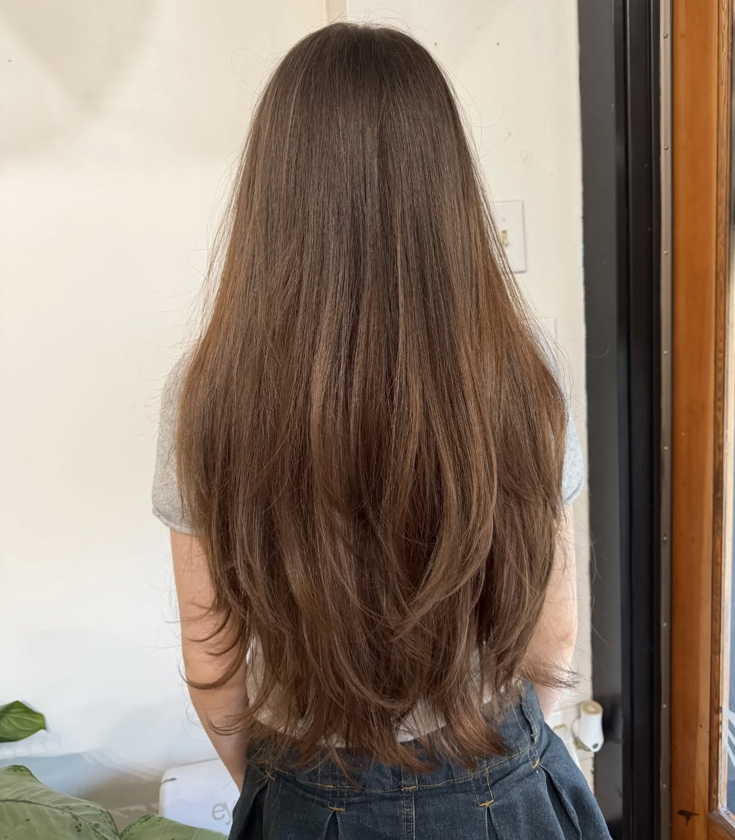 Long, luscious haircut by our girl @hairbymonica_1
