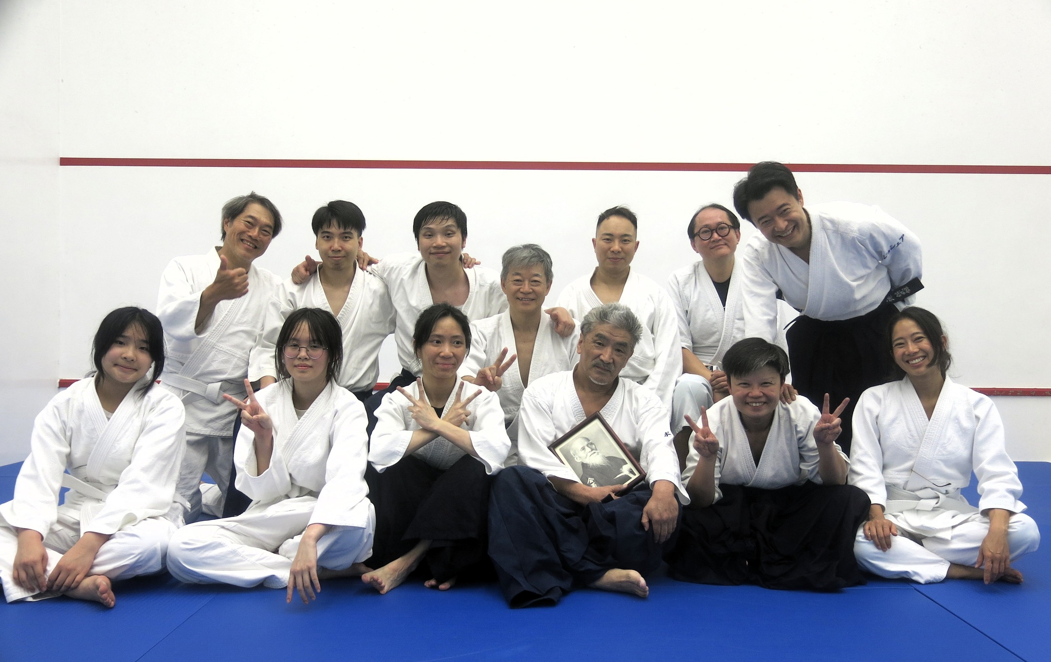 Wednesday at Pei Ho Street Sports Center.
Half of the practice was white belts, including new members.
With the number of white belt members increasing, the dojo is in an extremely healthy state.
Another feature of our dojo is that we have a large number of female members.