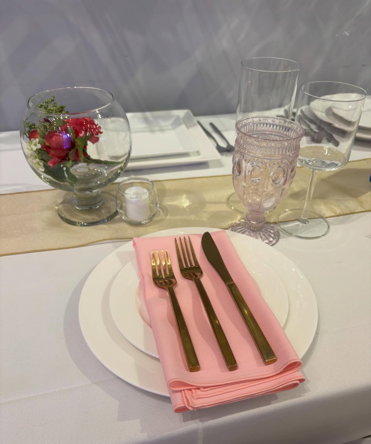 POV: You rented Valentineโs Day place settings from All Occasions ๐
-
Pink Vintage Goblets, Gold Flatware, Dusty Rose Napkins, Royal Doulton Dishware, and more are available for Valentineโs weekend!
Get in touch today to secure rentals for your celebration ๐
-
#KelownaEvents #OkanaganEvents #KelownaEventRentals #KelownaWeddingRentals