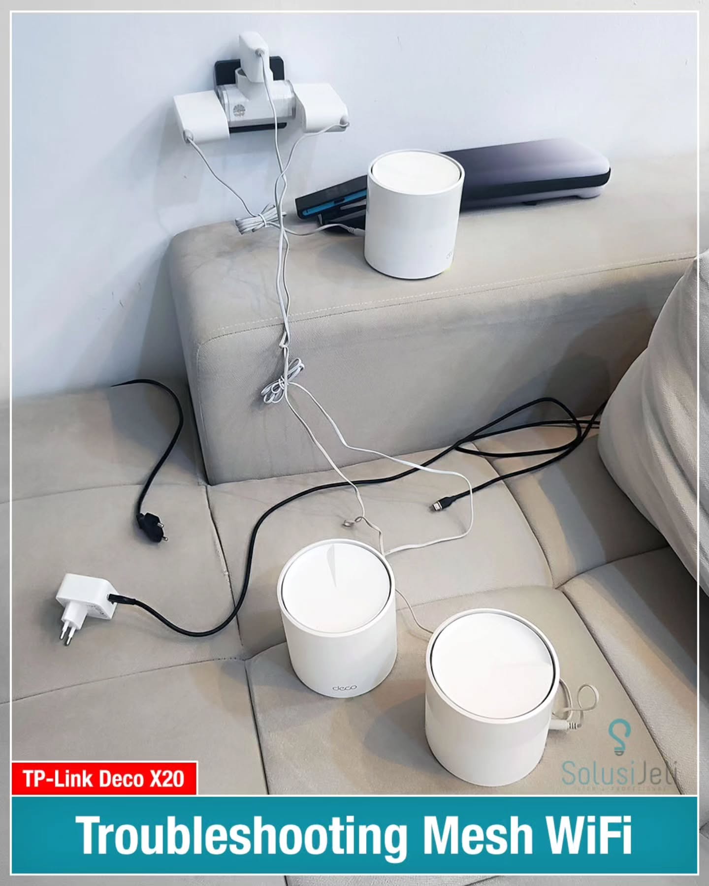 Klien pakai TP-Link Deco X20 di rumahnya. Rumah 3 lantai. Full wireless untuk semua child nodes-nya. Awalnya masih lumayan lancar, tapi belakangan jadi sangat lambat. Minta bantu cek ke kita, apa yang salah dan minta dioptimalisasi.
Teknisi datang ke rumah Klien di daerah Muara Karang. Saat dicek, ternyata memang ada setting yang salah. Jadi kita reset ulang semua dan rapikan.
Kecepatan awal, untuk di posisi-posisi child nodes, sekitar 2,xx Mbps. Setelah di reset dan optimalisasi, kecepatan terendah 38.x Mbps. Meningkat signifikan.
Done.
#jasasettingtplinkdeco #settingrouterdeco #settingrouterpanggilan #settingdeco #settingwifipanggilan