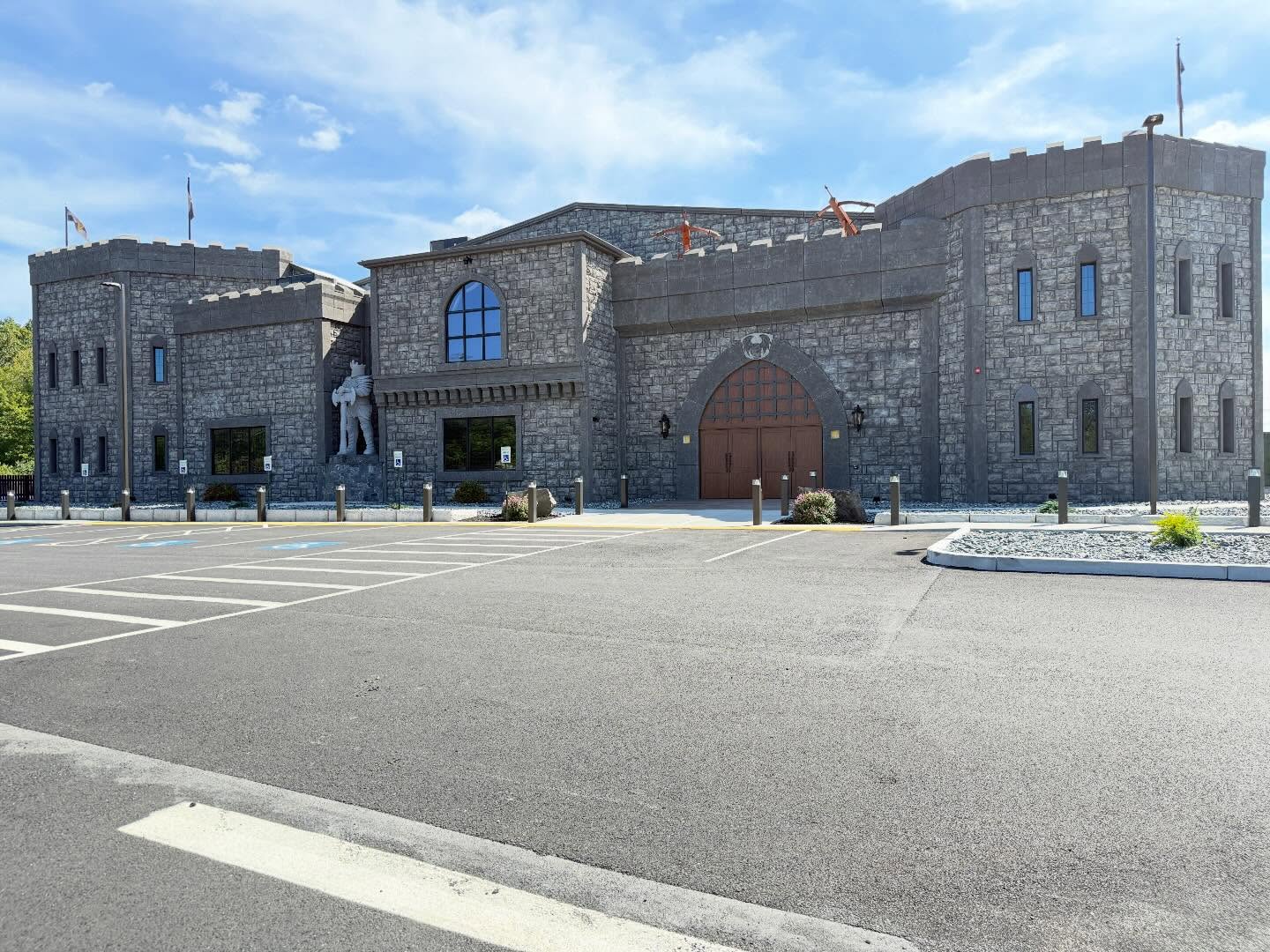 At LDL Studio, we embarked on a journey to bring a bold vision to life. 🖋️ Silver Stone Castle stands as a testament to architectural ambition, blending medieval grandeur with contemporary design. 🏰📐
From the castle’s formidable exterior to its meticulously crafted interiors, every element was thoughtfully designed by LDL Studio to offer an unparalleled experience. 🕯️🛋️
Silver Stone Castle is more than a structure; it’s a destination where stories come to life. 📖🌌
#LDLStudio #SilverStoneCastle #ArchitecturalDesign #SwanseaMA #DesignInnovation