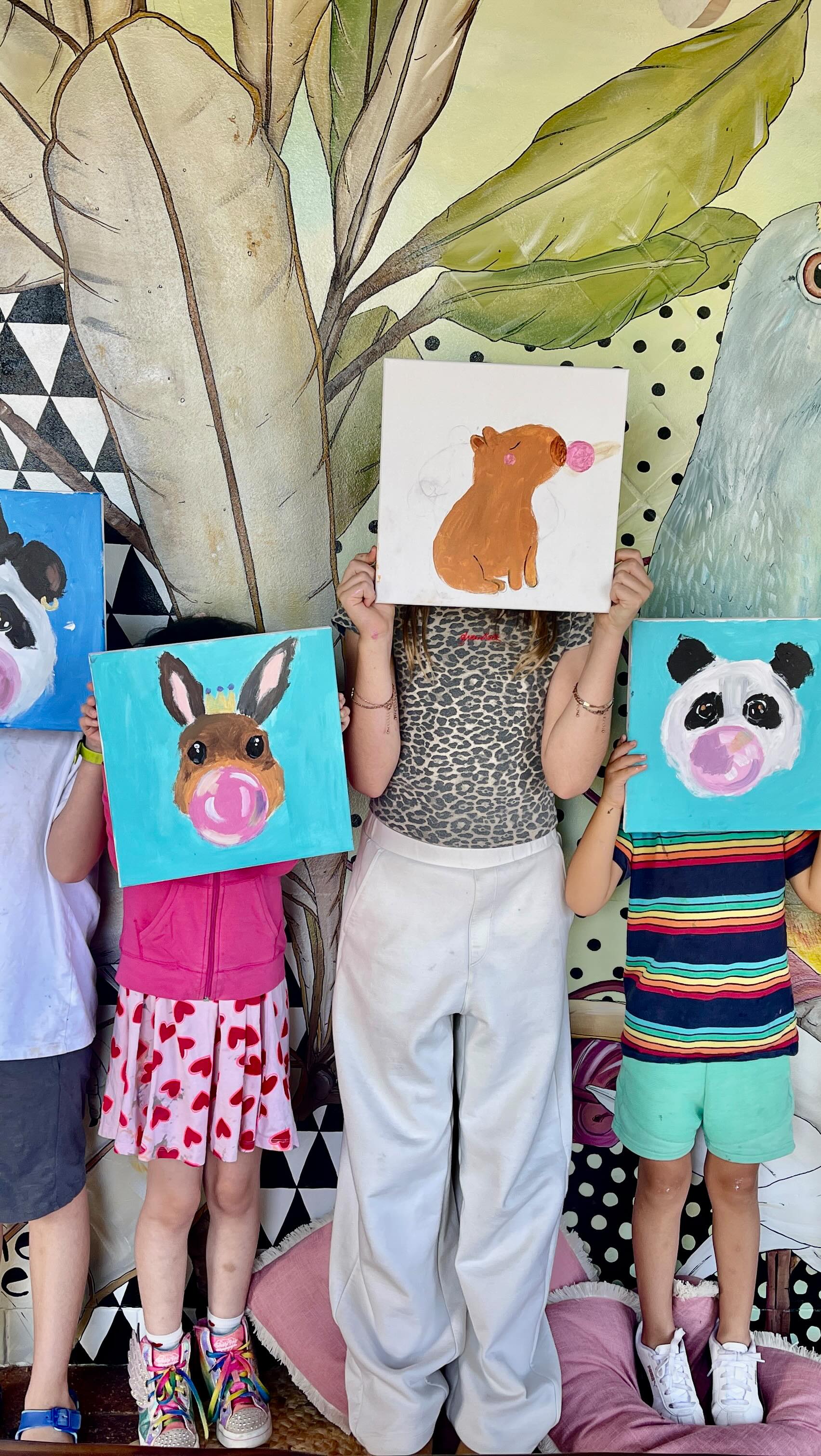 Funny how life brings you back to where your heart always wanted to be 💛
When I left school, my very first life plan was to train as an art teacher for children. Then life took me on a whole different journey — through travel, animals, painting, motherhood, building businesses and following creativity in all its wild forms.
And somehow… here I am.
Teaching kids art again.
Of all the things I get to do in my workspace, guiding little artists, watching their confidence grow, seeing their joy when they create something they’re proud of — it’s become the most rewarding part of it all.
It feels like coming home to a younger version of me who just wanted to paint with kids and make the world a little more colourful.
If you’re local and have a little creative soul at home, you can find our workshops at byronartcollective.com — and if not, just know I’m feeling very grateful to be exactly where I am.
Full circle. Grateful heart. Paint-covered hands. 🎨✨
#FullCircleMoments #CreativeLife #TeachingArt #LittleArtists #GratefulHeart ByronBayLife FollowingYourHeart