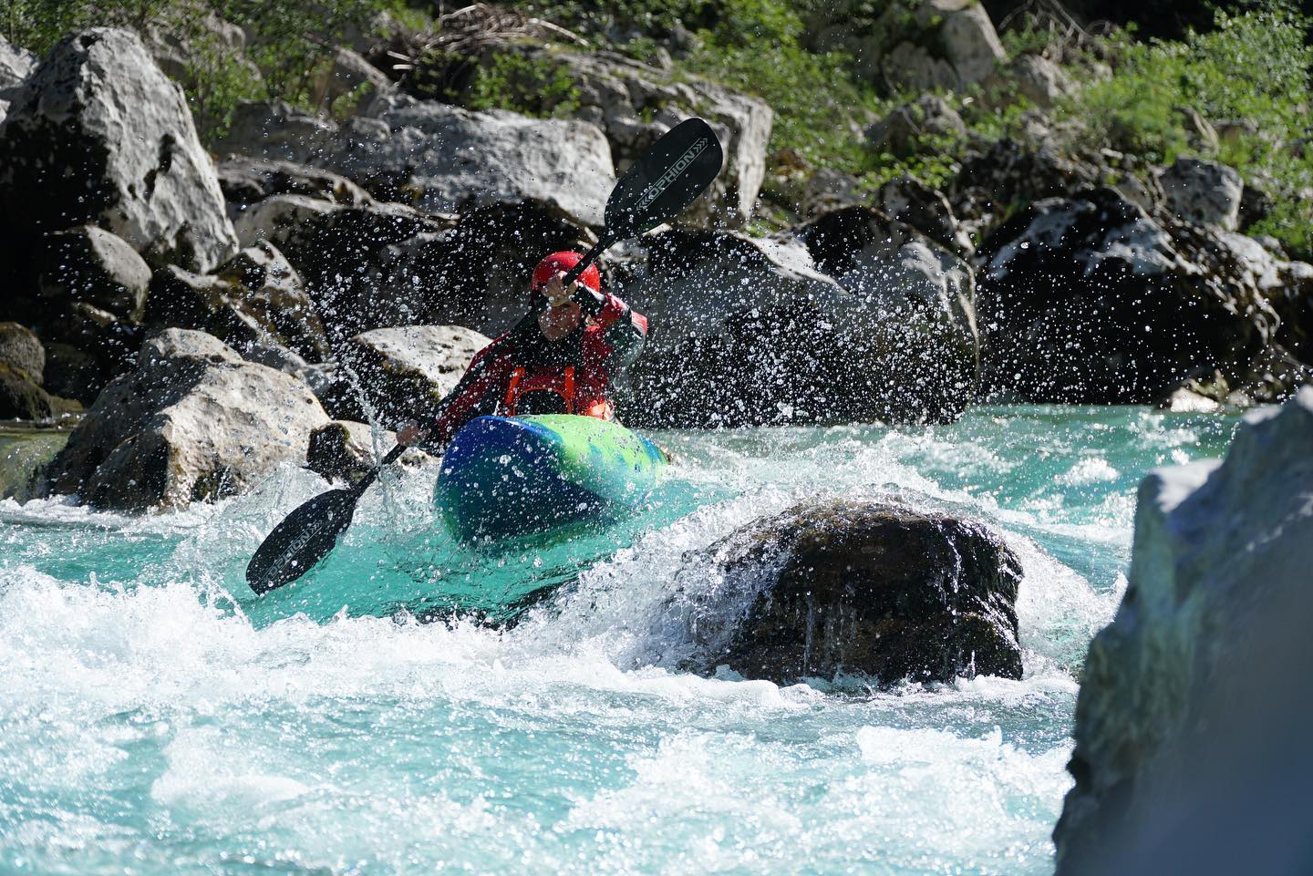 The biggest concern with starting this season late was that we were going to miss out on all the high flows. Luckily, nature blessed us with enough snow to last us deep into the summer. And luckily, we started the season off with some shredders doing multi-day lessons. What a joy! Steasy as... Well there’s a photo, a few shots down the line, that tells a different story. But we’ll leave that for another post 🤔😂
.
.
#kayakschool #kobarid #slovenia #socariver #socavalley #soca #kayaking #paddling #kayakingfun #emeraldriver
#šolakajaka #soča #dolinasoce #sloveniaoutdoor
#outdoor #adventure #adrenalin #exlore #rivers #nature #activevacation #julianalps
#ifeelsLOVEnia
@ophion_paddles @kampkoren