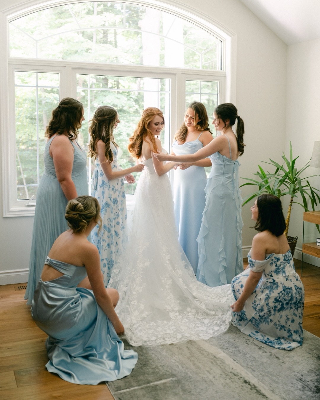 Backyard weddings have always been a soft spot for us. D+K invited their closest friends and family and filled the day with details that felt true to who they are.
Florals gathered from their own garden, handwritten cards for every guest, and reception tables they built themselves. You could feel how much they care about their community and how much intention went into making everyone feel appreciated.
It’s a quiet kind of love that we’re always grateful to witness 🤍🫶🏻