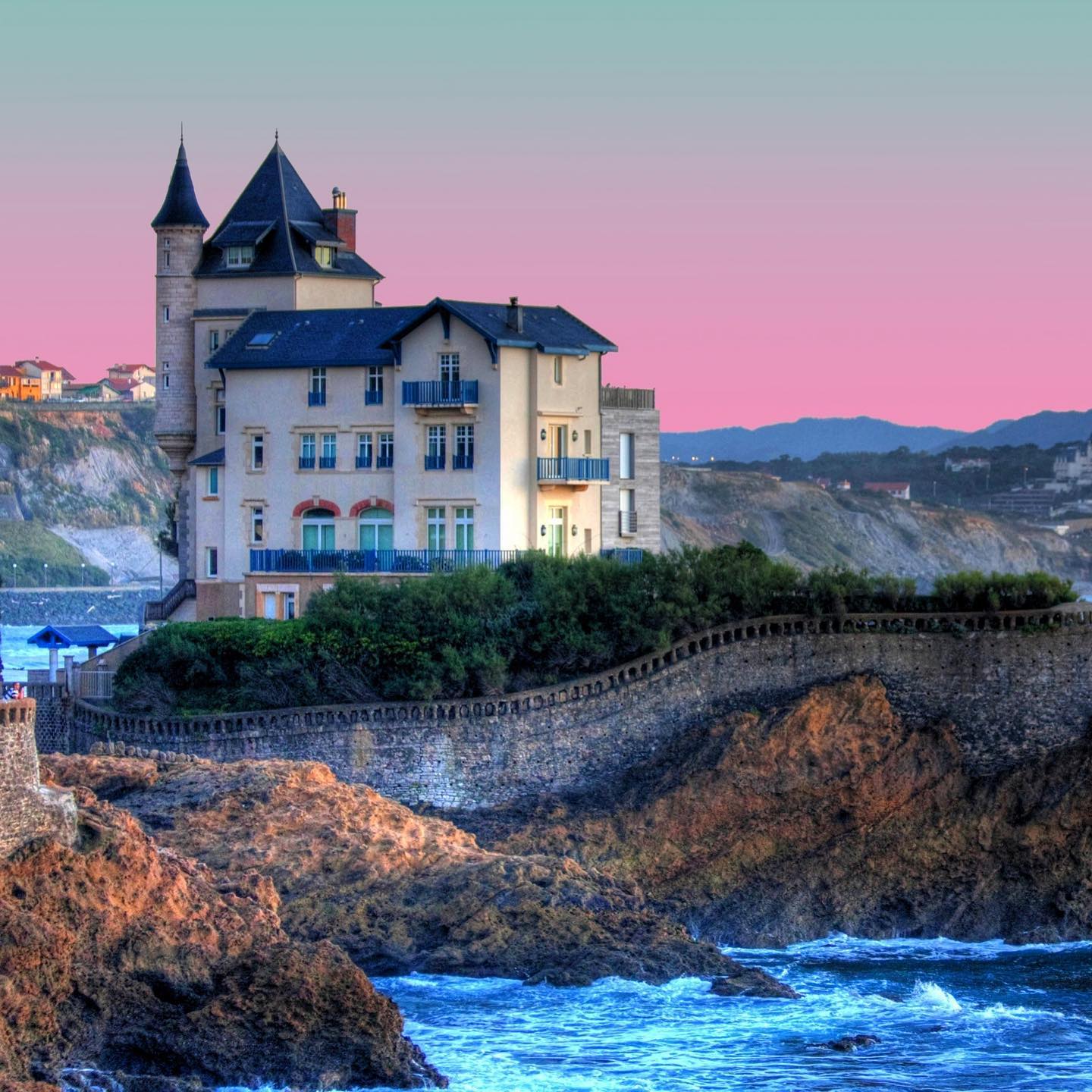 #Biarritz #G7 #Trump #Macron #Johnson #Trudeau #Merkel #Conte #Abe #France 🇫🇷 #Francia #Chateau #Castillo