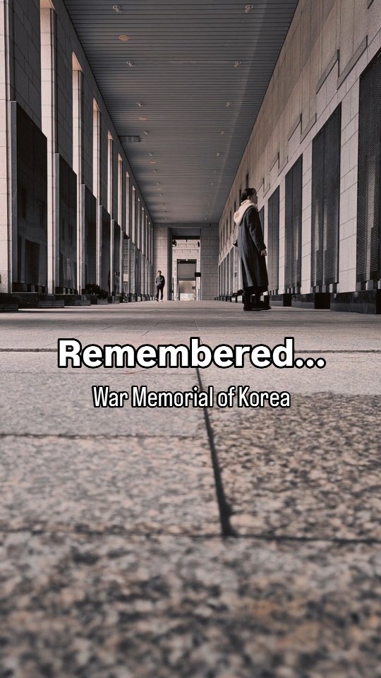 📍 War Memorial of Korea, Seoul
This museum tells the full history of wars fought on the Korean Peninsula
but at its core is the Korean War (1950–1953).
Millions of lives lost.
22 United Nations countries involved.
Here, you see
the scale of sacrifice,
the cost of war,
and why this conflict still shapes Korea today.
This is not just Korean history.
It’s shared history.
Save this before your trip to Seoul.