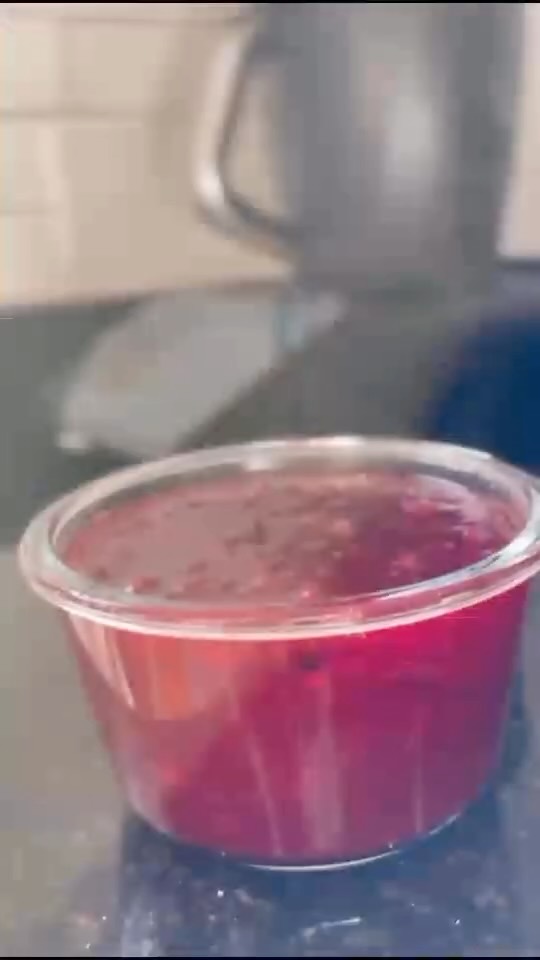 🦃 When the caterer cancels… no problem when you have a Thermomix®! 🍂✨
We teamed up with amazing Thermomix® consultants to whip up a full Thanksgiving spread:
🍗 Turkey
🍚 Risotto
🍹 Cranberry cider
🥔 Mashed potatoes
🍒 Cranberry sauce
🥕 Spiced carrot salad
🥬 Green beans
🥗 Brussels sprout salad
🥗 Cranberry-pecan Brussels sprouts
🍰 And of course… dessert — because no Thanksgiving is complete without a sweet finish!
👩🍳 Want to recreate these dishes at home? Tap here 🔗 https://shop.thermomix.com/consultant/107976 to see how Thermomix® makes it all effortless.