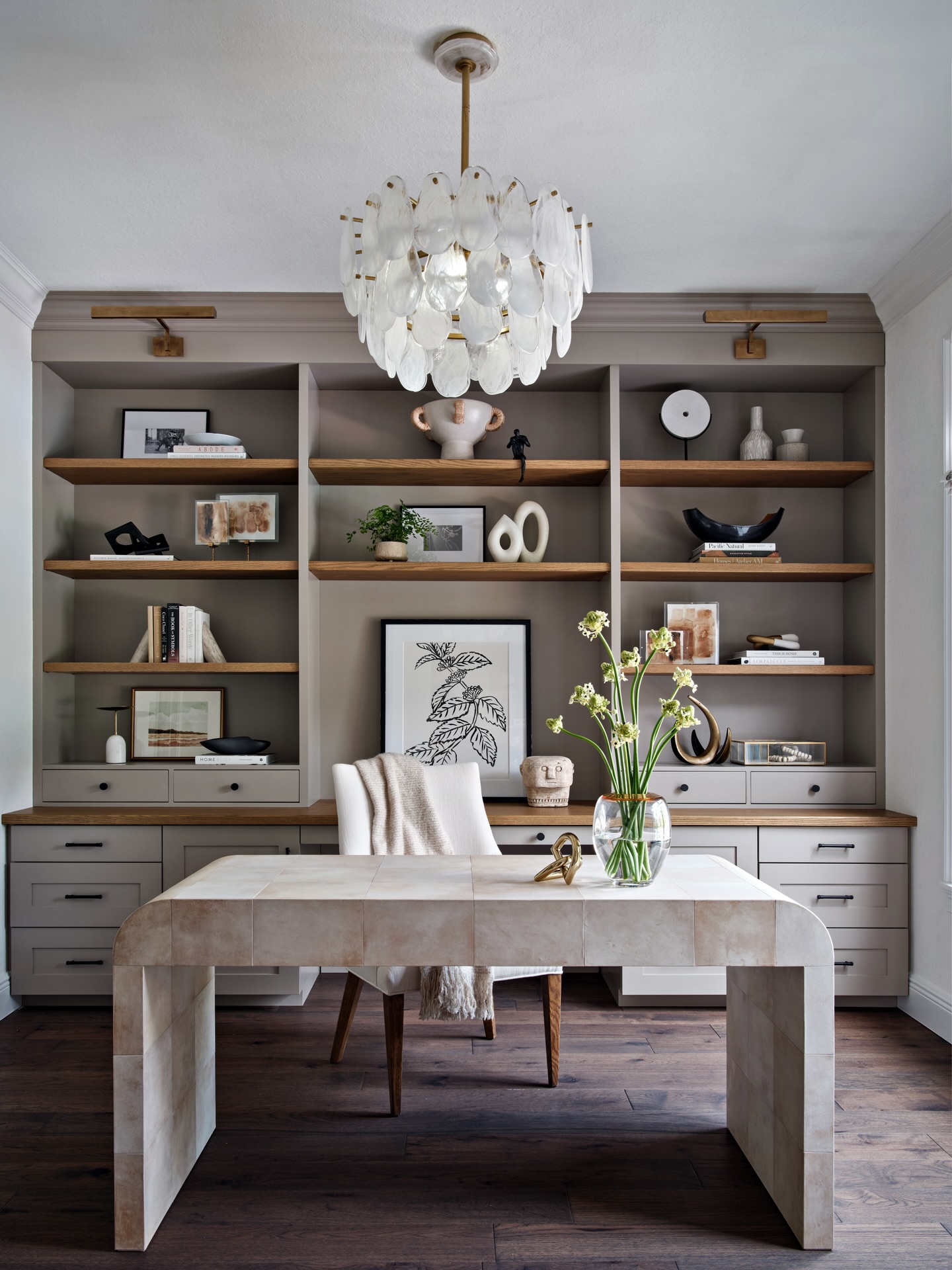 A look back at office spaces we’ve designed over the years. Right now, we’re fully immersed in client work and a very special design chapter that’s pushing our creativity in all the right ways. 🫶🏽
#homeofficedesign #homeofficedecor #southfloridainteriordesign