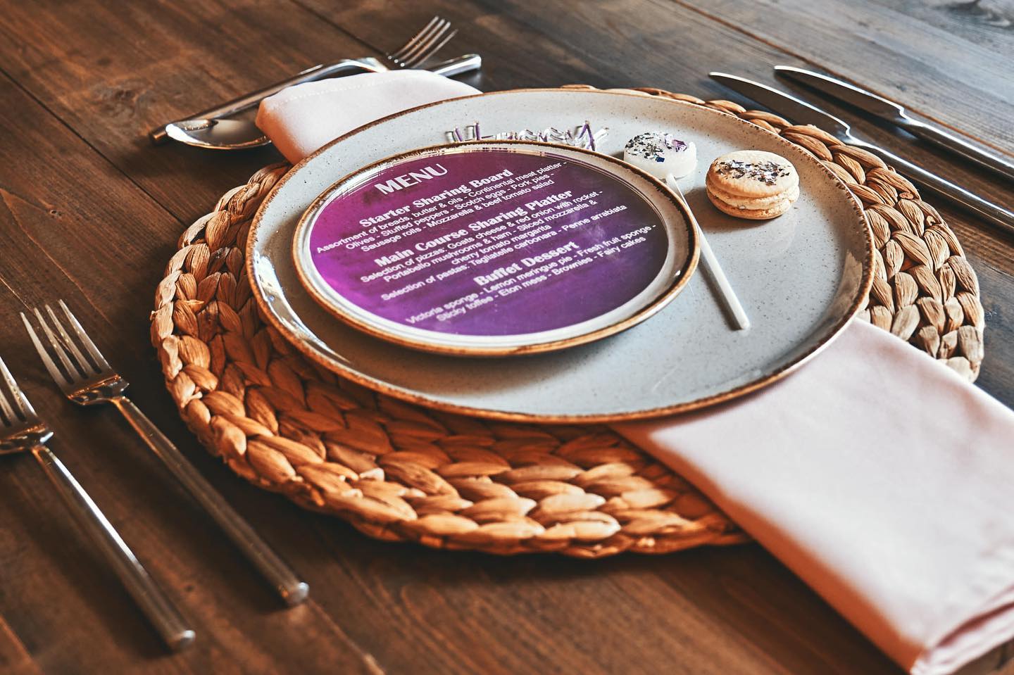 Happy New Year to everyone out there ✨
2021 has been interesting…. yet we have still managed to be a part of lots of your happy celebrations, parties and events. Each one has been an absolute pleasure and little sparkle against a backdrop of restrictions and cancelled plans.
Can’t wait for everything 2022 has in store!
Take care and lots of love from us at PKW 💛
#happynewyear #2022parties #potkettlewhite #crockeryhire #crockerylove #newyearnewtable