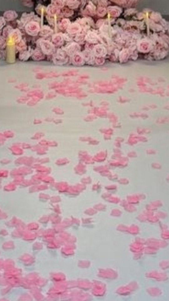 This is what behind-the-scenes really looks like! 👀
This clip shows the work that goes into the smallest details. For this proposal, we searched 7 stores across the GTA to find the exact gold color for the font our clients envisioned.
Because every client is unique and their vision always comes first!
.
.
.
#eventplanner
#behindthescenes
#proposal
#eventsetup
#dreamscapesevents