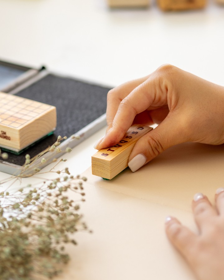 Comprar uma agenda nova é fácil, usá-la bem... já é preciso uma ajudinha, mas não te preocupes, temos o carimbo certo para ti 😉