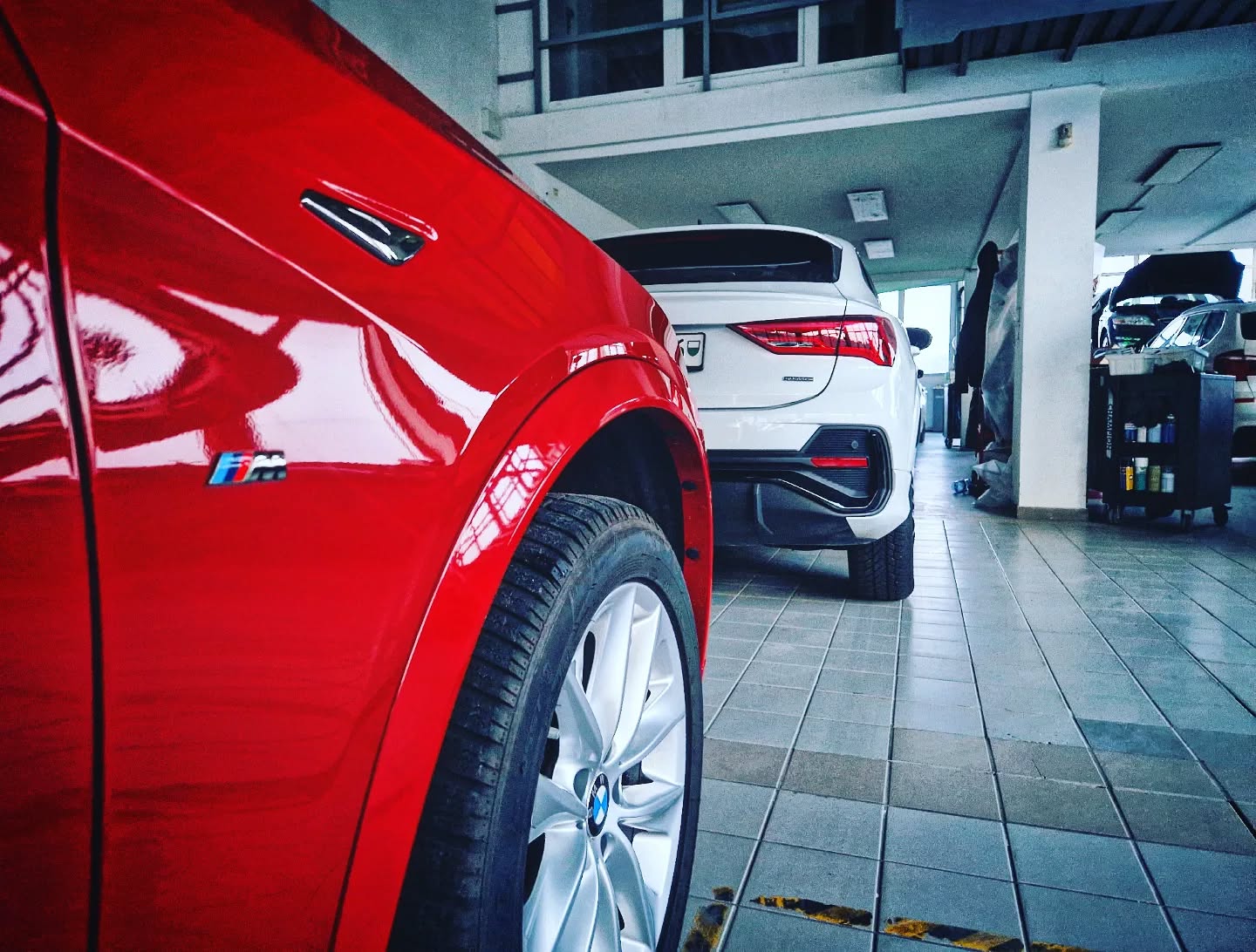 Long time...but always same passion!!
Www.carrosseriebra.ch
#audilove #audiquattro #audi_official #apiedcestbienmaiscestlong #audisport #audisport #atelierautomobile #autos #audiclub #automobile #audi #rsq3 #audirsq3 #bmwlife #bmwlove #bmw #bmwm #bmwx4 #motorsport #motorsports #cars #carstagram #carsofinstagram #carrosserie #carsoftheday #carrosseriebra #voituredeluxe #voiture #voituredesport #m4 #bm