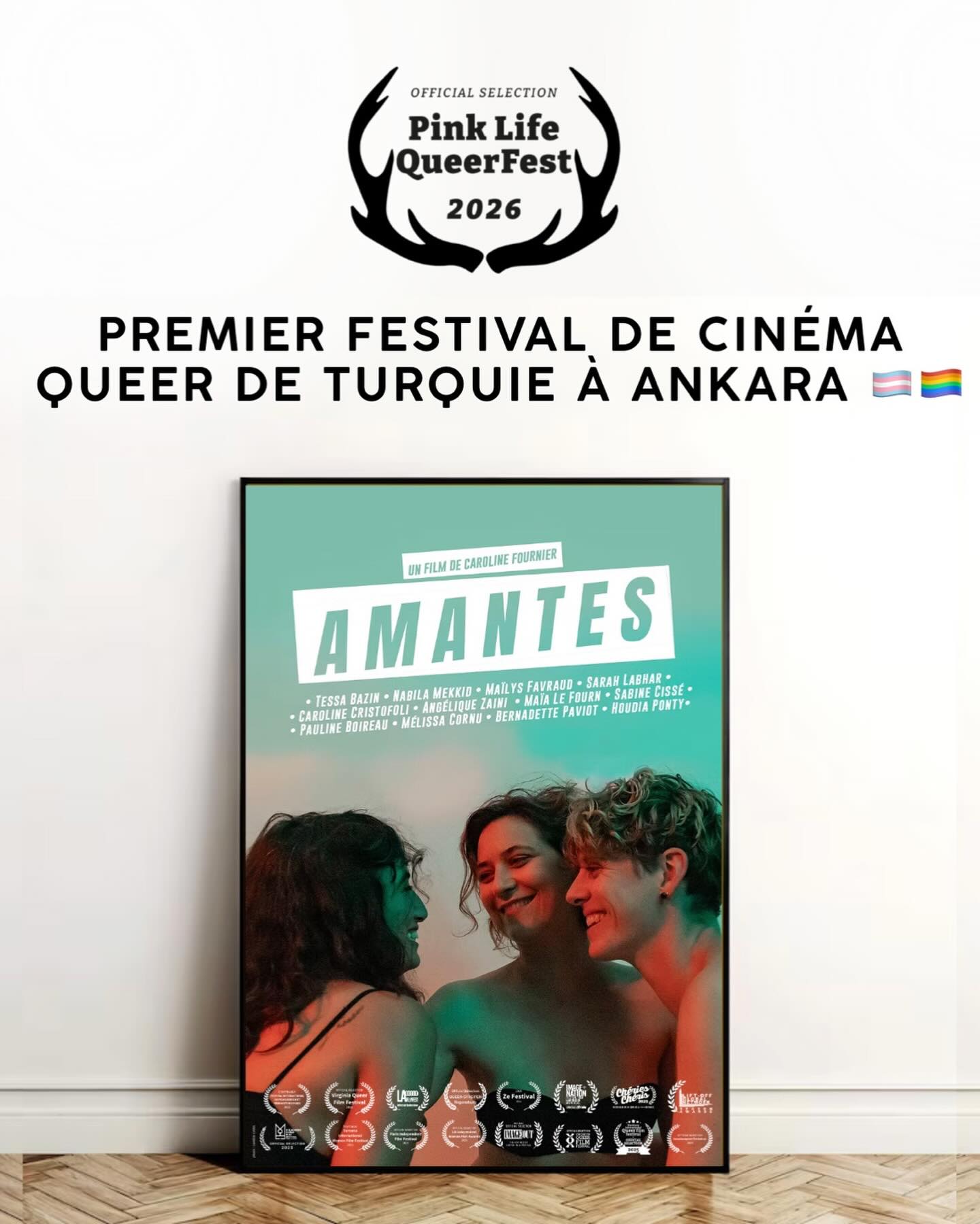 Nous sommes immensément fières de participer au programme @kuirfest Pink Life QueerFest à Ankara — le tout premier festival queer de Turquie, qui aura lieu du 22 au 25 janvier 2026. Être présentes dans ce festival, c’est contribuer à la visibilité des lesbiennes partout dans le monde. C’est aussi une preuve magnifique de nos liens, au-delà des frontières ✨
Merci infiniment à @kuirfest pour cette invitation et cette confiance.
Dans les prochains mois, le film voyagera encore : des projections sont prévues dans plusieurs pays, et on vous en parle très vite.
Nous sommes fières, heureuses et profondément reconnaissantes 🧡
We are immensely proud to be part of the Pink Life QueerFest program, organized by the solidarity association Pink Life Lesbian, Gay, Bisexual, Trans and Intersex (LGBTI+) in Ankara — the very first queer festival in Turkey, taking place from January 22 to 25, 2026.
Being part of this festival means contributing to the visibility of lesbians all around the world. It is also a beautiful proof of our connections, beyond borders ✨
Endless thanks to @kuirfest for this invitation and for the trust.
In the coming months, the film will continue its journey: screenings are planned in many countries, and we’ll share more very soon.
We are proud, happy, and deeply grateful 🧡