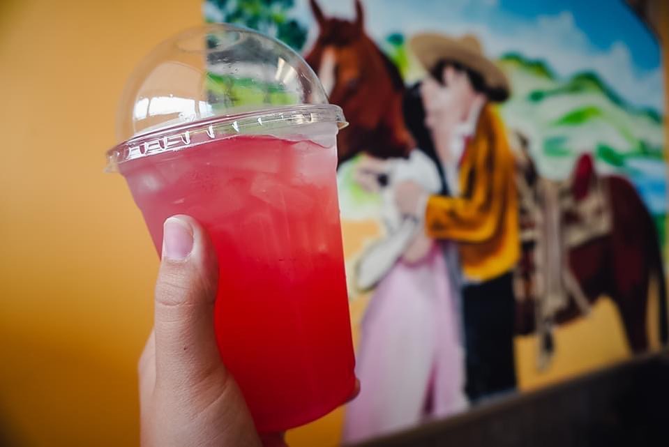 Our Aguas Frescas are sure to give you a fresh start to your week 😋 🍉
#TaqueriaEmanuel