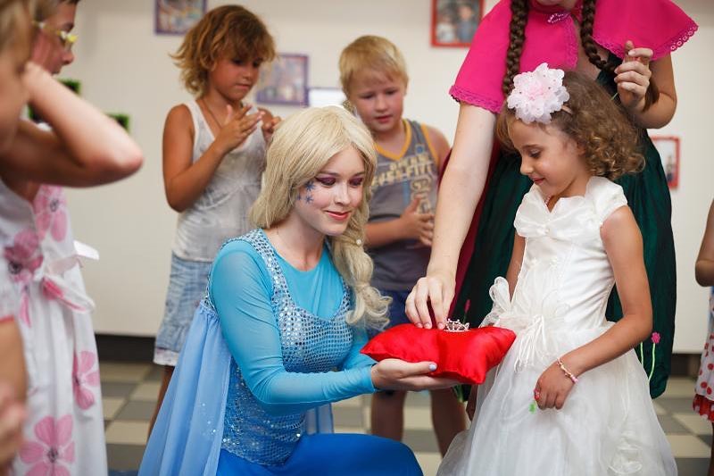 Great news!
You have just found the Children’s Favourite Party Entertainers!
***********************************
✅ We specialise in providing fun, exciting and stress-free kids parties for the age range of 4 to 12 years old. We have got everything you need to celebrate your child's birthday!
✅ Filled with games, dancing, competitions and magic, rest assured that your child and their friends will not only have a blast but also create lasting memories!
✅ Our high-energy children's entertainers have a natural ability to connect with kids and keep them entertained with a variety of fun games, activities, and performances, including balloon modelling, glitter tattoos, dancing, competitions, challenges, traditional & new games with a twist, face painting, magic tricks, and more!
✅ Plus, we offer special effects like DISCO and LASER lights, snow, foam, and bubble machines.
✅ Additionally, If you like, our party entertainers can come dressed as superheroes, pirates, animals, clowns or any other fun party costumes of your choice!
✅ We have a range of themes and characters to choose from. Whether it's a birthday party, school DISCO, family gathering, or any other celebration, we are the perfect choice!
***********************************
Fill out the enquiry form on our website to check availability and get a quote!
***********************************
🌎Find us at www.funkyfrogsparty.com
📧Email us at funkyfrogsparty@gmail.com
🧑💻Find us at @funkyfrogsparty on Instagram!
#KidsParties
#BirthdayParty
#PartyPlanning
#KidsPartiesLondon
#KidsEntertainment
#EventEntertainment
#EntertainerForAHire
#ChildrensPartyService
#KidsBirthdayEntertainment
#KidsPartyEntertainerLondon
#CharacterPartyEntertainment
#ChildrenPartyEntertainerLondon
#superheropartieslondon #PartyEntertainer
#KidsPartyEntertainment #ChildrensEntertainer
#PartyEntertainment #ChildrenPartyEntertainers
#SuperheroKidsPartiesLondon #PartyEntertainers
#PrincessPartieSurrey #Londonmums #Londonmum
#ChildrensPartyEntertainment #PartyEntertainment