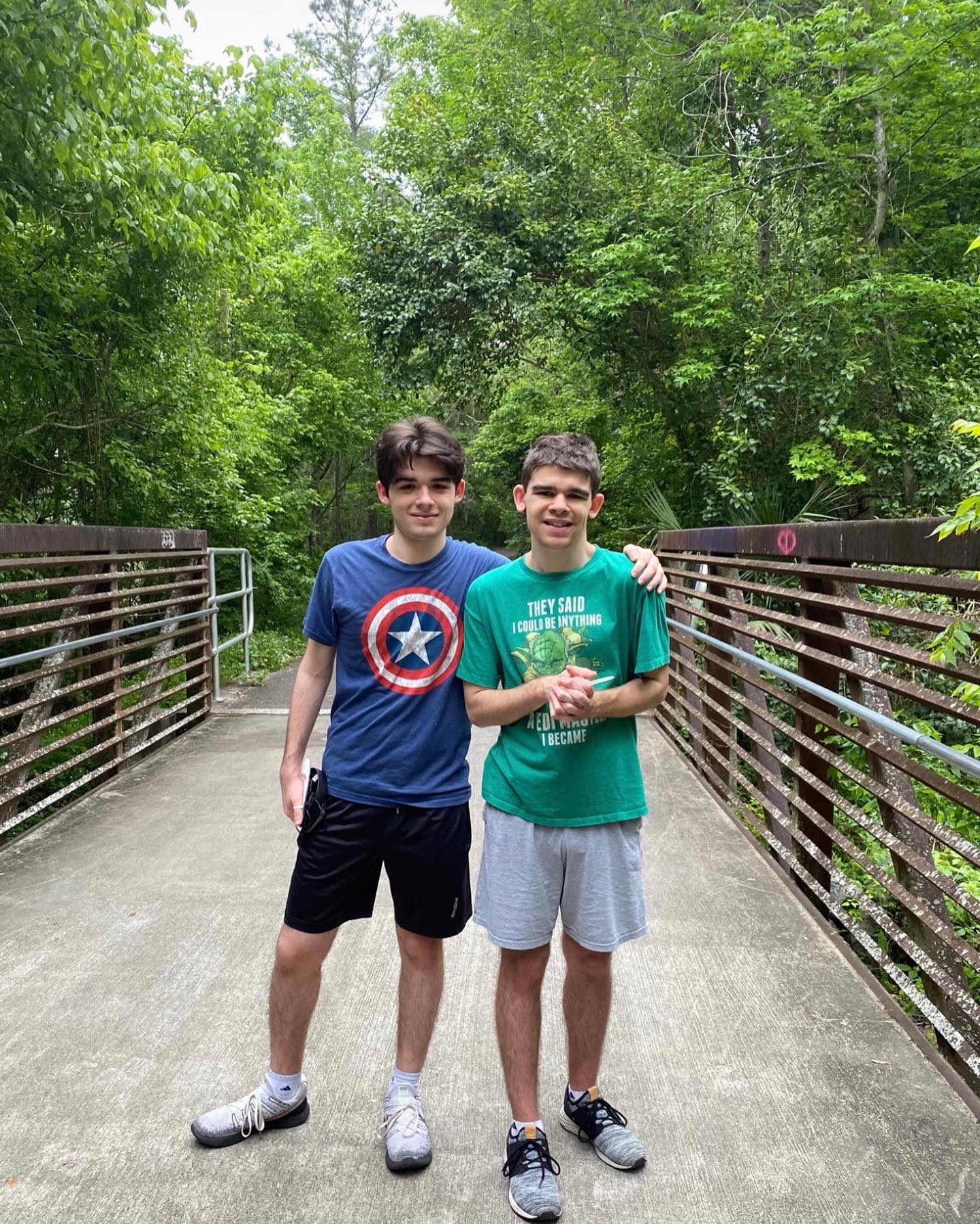 🚨Autism Awareness 🚨 Derek has received another wonderful question from one of his followers @paul_mexia
Q: “what advice would you give on dealing with someone non-verbal?”
A: “I think that it is important to feel included in conversations even if the person is unable to talk. Make time to allow them to express the way they feel, somehow”
Thank you @paul_mexia for this important question! We hope that Derek’s answer helps bring awareness to this issue! 💙