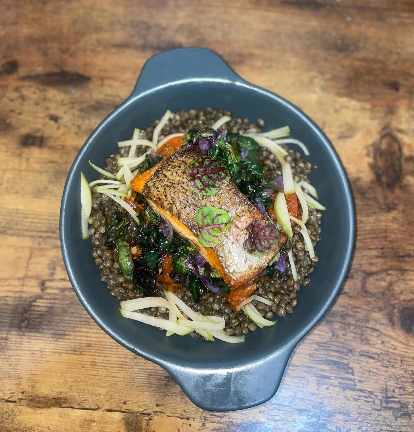 TODAY’S MARKET FISH
- Sea trout, tomato & fennel sauce, lentils, heritage kale & pickled apple
#bristolgoodfood #bristolrestaurants #bristolfoodanddrink #bristolfood #bristolfoodie