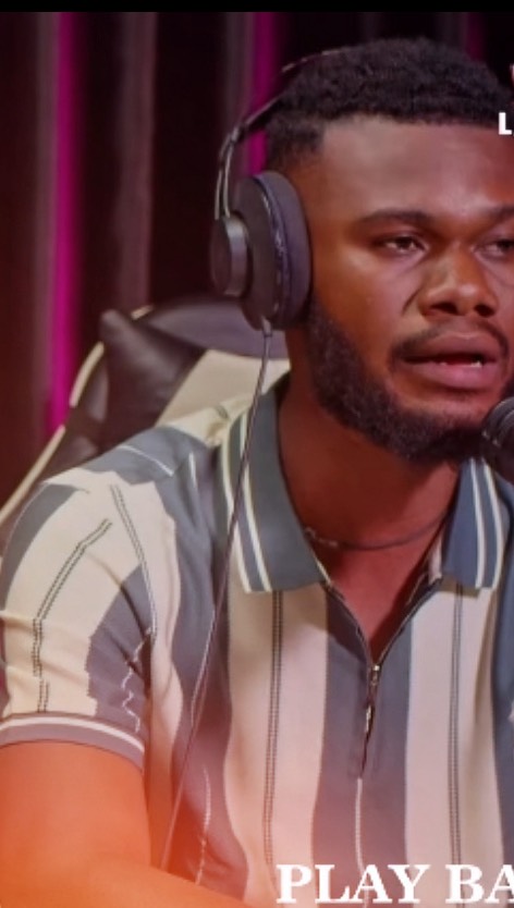 Feeling Melo sur LA MARGE avec CVROLINV.
Une prestation simple, vraie, qui parle directement au cœur.#rdcndulerecords #rdcndule #feelingmelo #cvrolinv #