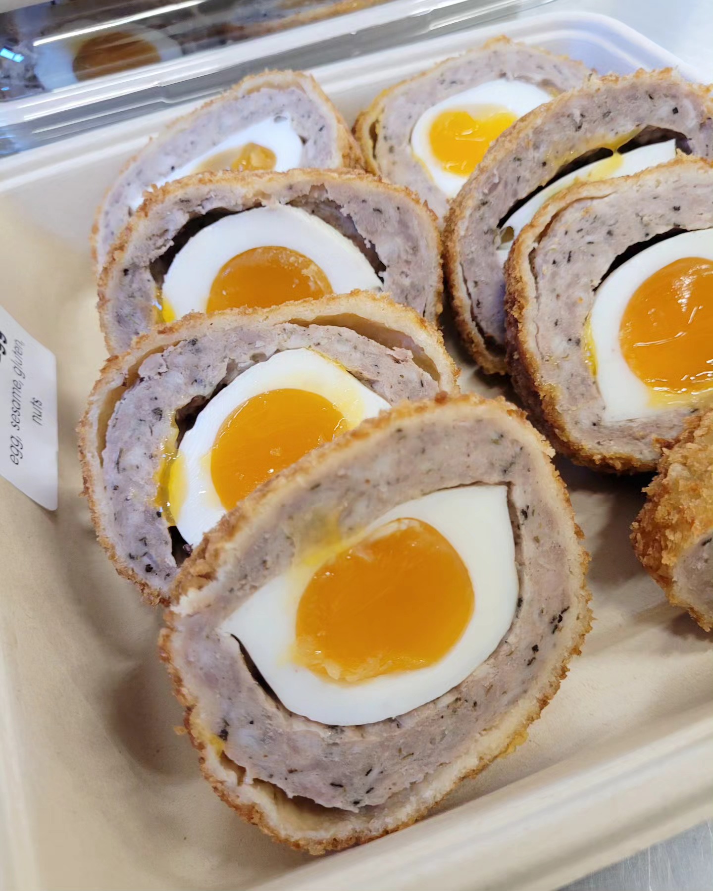 Only the best for our customers 👌🏼. Handmade Cumberland Scotch Egg. No chalky grey centres here!