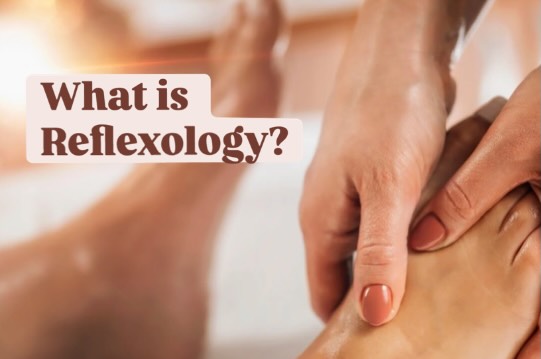 ✨ Reflexology works through specific points on the feet that correspond to the entire body—supporting circulation, relaxation, and inner harmony. 🦶
Come give it a try @mainely_massage_and_holistics !
Link in bio ✨