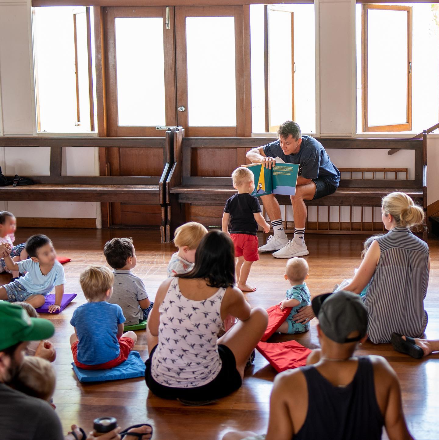 Thanks to the Windsor Playgroup for inviting us to give an author’s reading today. It was great to be able to share our book with both parents and children. We really enjoyed sharing ideas and having discussions around screen time. We are booked in to be doing more readings over the coming weeks - so watch this space!
.
.
.
#raymondtheraccoon #raccoon #education #books #booklovers #health #kids #wellbeing #earlychildhood #brisbane #australia #learning #screentime #aussiemum #potd #instagram #reading #smallbusiness #supportlocal #teacher