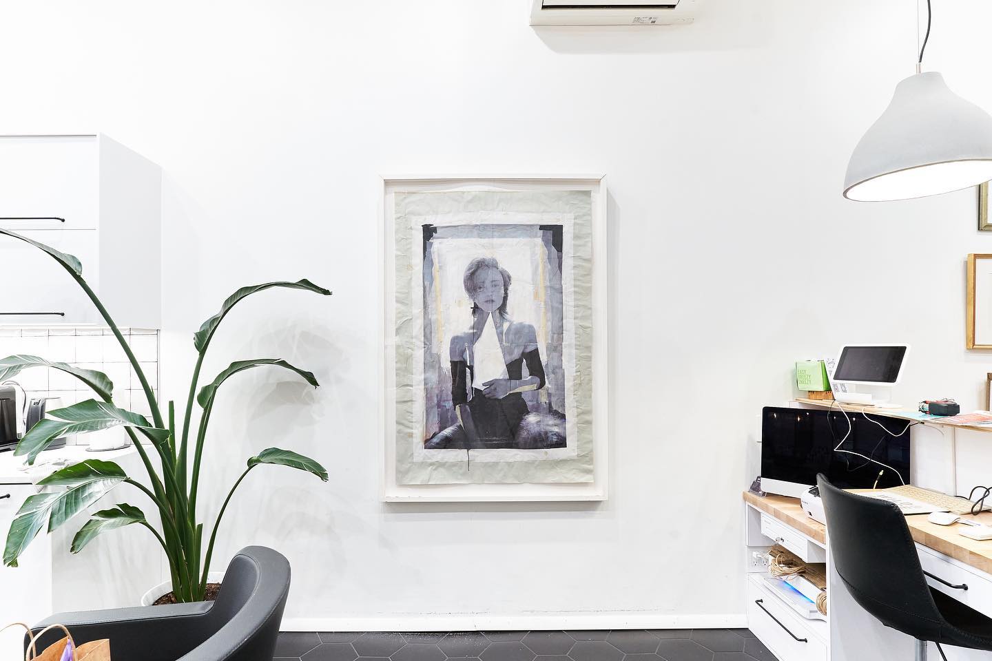 Sneak peek of what you can expect of next week's opening at @wildandgraceny 🤩
Don't forget to RSVP in the link in bio!
All works are for sale with or without frames in print form! The original pieces are no longer available.
#artist #newyorkartist #artexhibition #newyorkexhibition #newyork