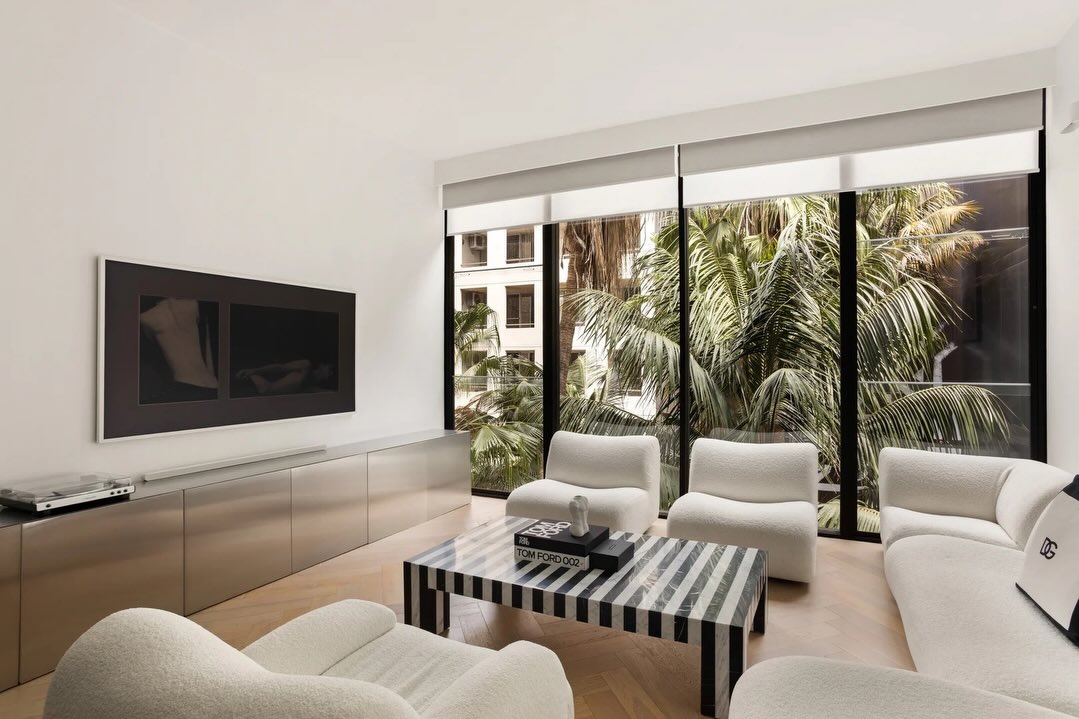 Just bought, Surry Hill! Hugh and I have just purchased a very chic apartment in No.1 Lacey, the acclaimed BKH-designed warehouse conversion. Our client loves the luxurious style and industrial character.