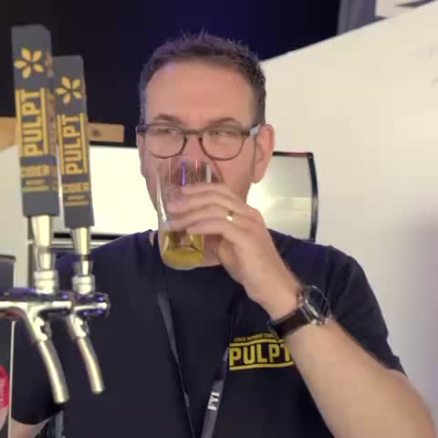 Two guys, long days and solid graft!
Doing what we enjoy the most, and having a laugh while we’re at it!
Find us in Tesco or shop direct via the links in our bio!
#PulptCider #CraftCider #IndependentCider #CiderLab #MadeInSomerset