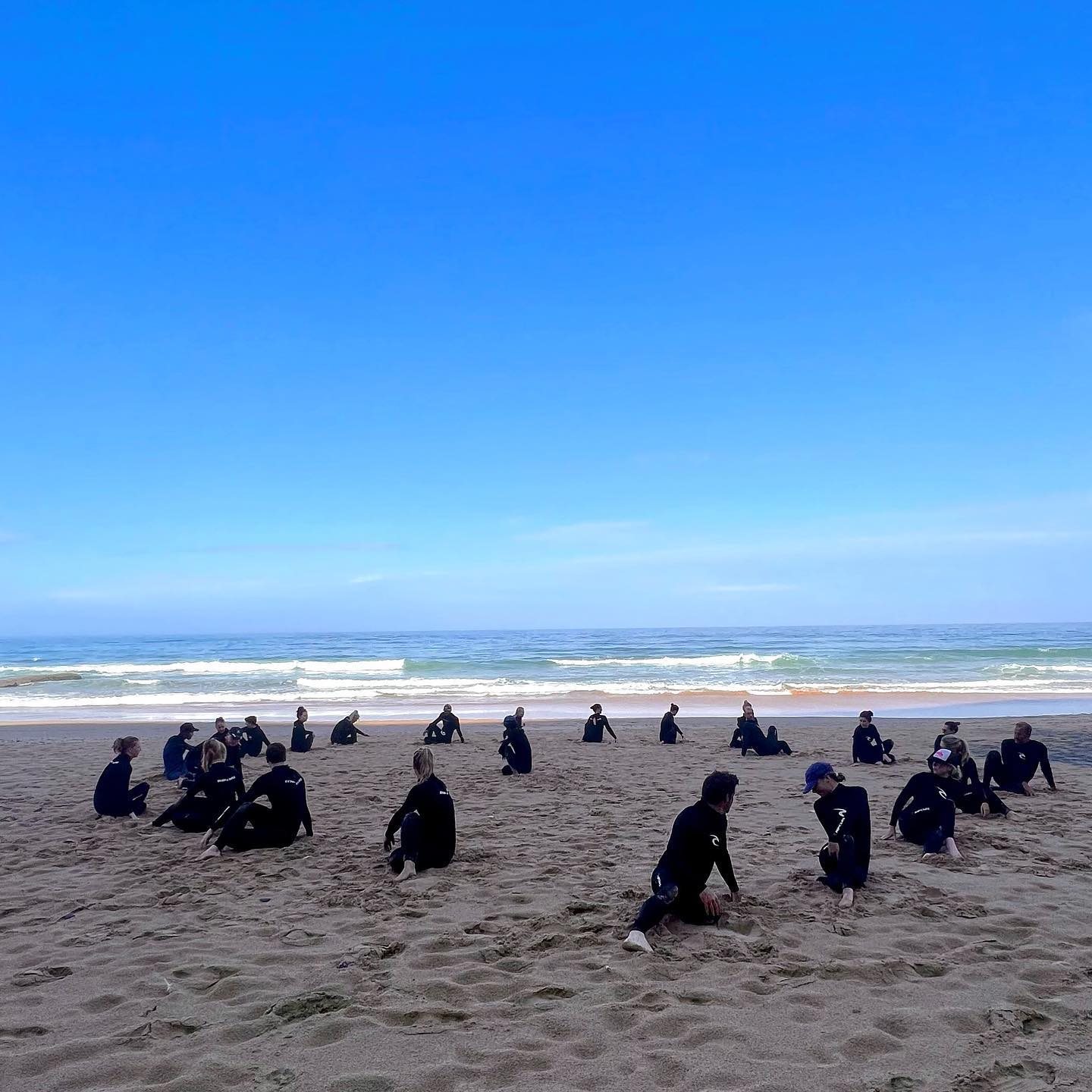 S U R F P R E P • Take us back to the sunshine & sand of the 2022 Surf Yoga Adventure. We’re coming for you 2023! ☀️🏄🧘♂️🧡 #BetterTogether
•
•
•
•
•
•
•
•
•
•
•
•
•
•
•
•
•
#surf #yoga #surfandyoga #goodtimes #throwback #memories #surfprep #warmup #socialheroesadventureclub #surfyoga #adventure #surfbristol #yogabristol #bristolyoga #bristolsurf #socialclubbristol #bristolsocialclub #socialheroesbristol #adventuretogether #bristolfam #takeusback #goodpeople #goodvibes @socialheroesadventureclub