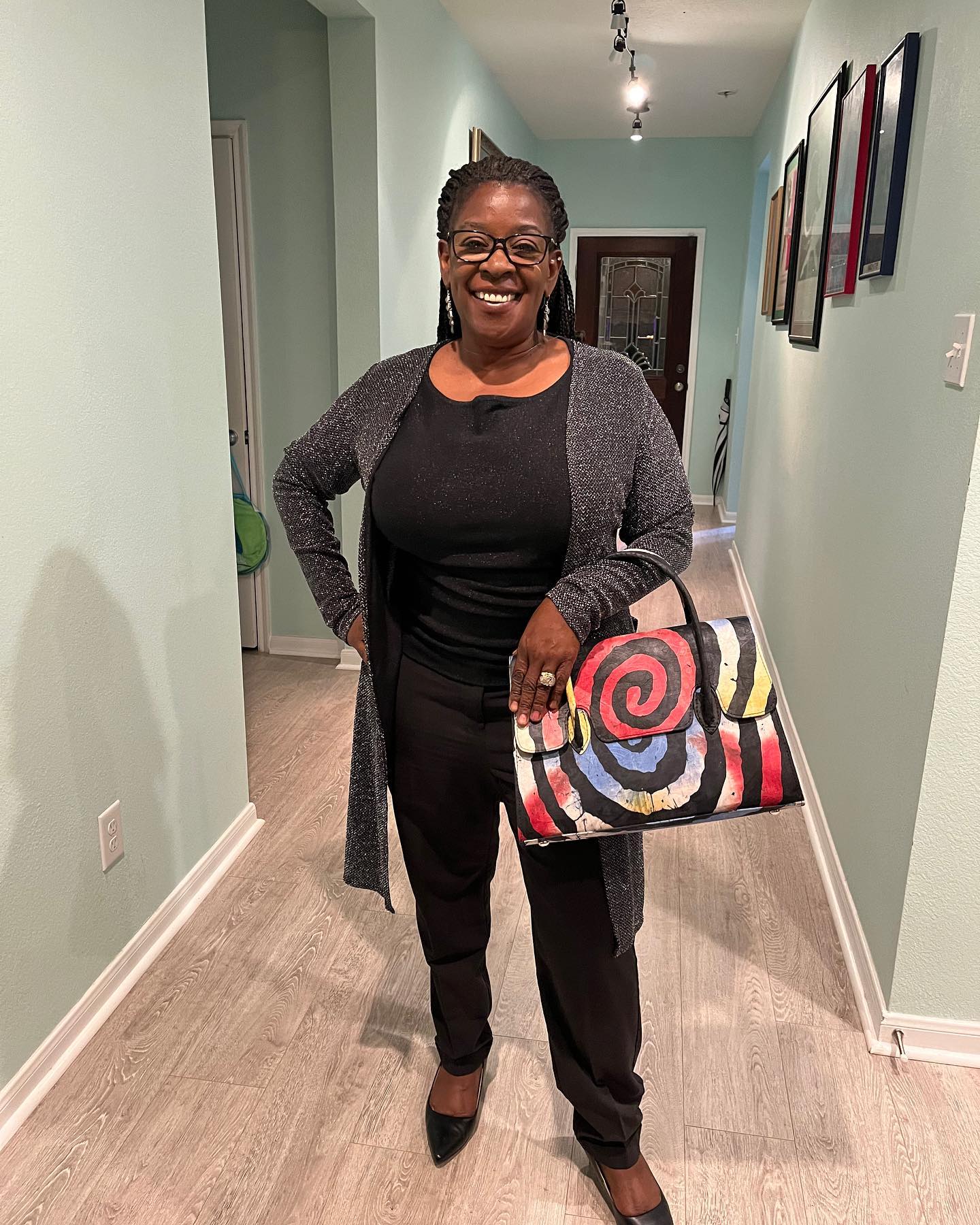 Thanking Jackie for her purchase of “Jaiye “…
#afrocentric