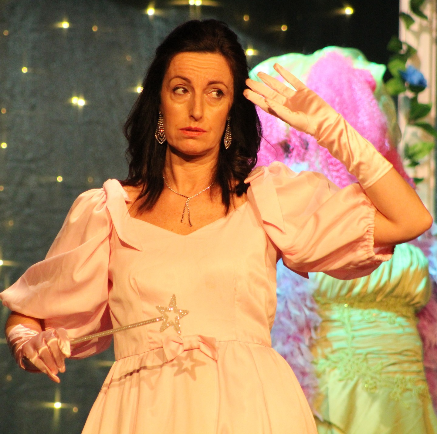 Our wonderful fairy, knowing she is going to have her work cut out helping Father Christmas this year!â
â
Lynda has been part of upstage since day one, a talented performer and generally excellent human we are delighted and proud to have her on board.â
â
#performance #community #communitytheatre #singer #panto #panto4eva #pantomime #pantomimesengland #pantoessexâ
#upstaged #upstage #theatreupstage #stagey #tripplethreat #teamwork #costume #fairy