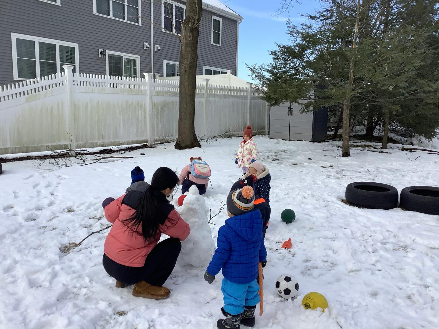 Who’s ready for snow this weekend? ❄️☃️
Bundle up, stay safe, and keep warm 🧣✨
#ColdWeather #StayWarm #WinterVibes