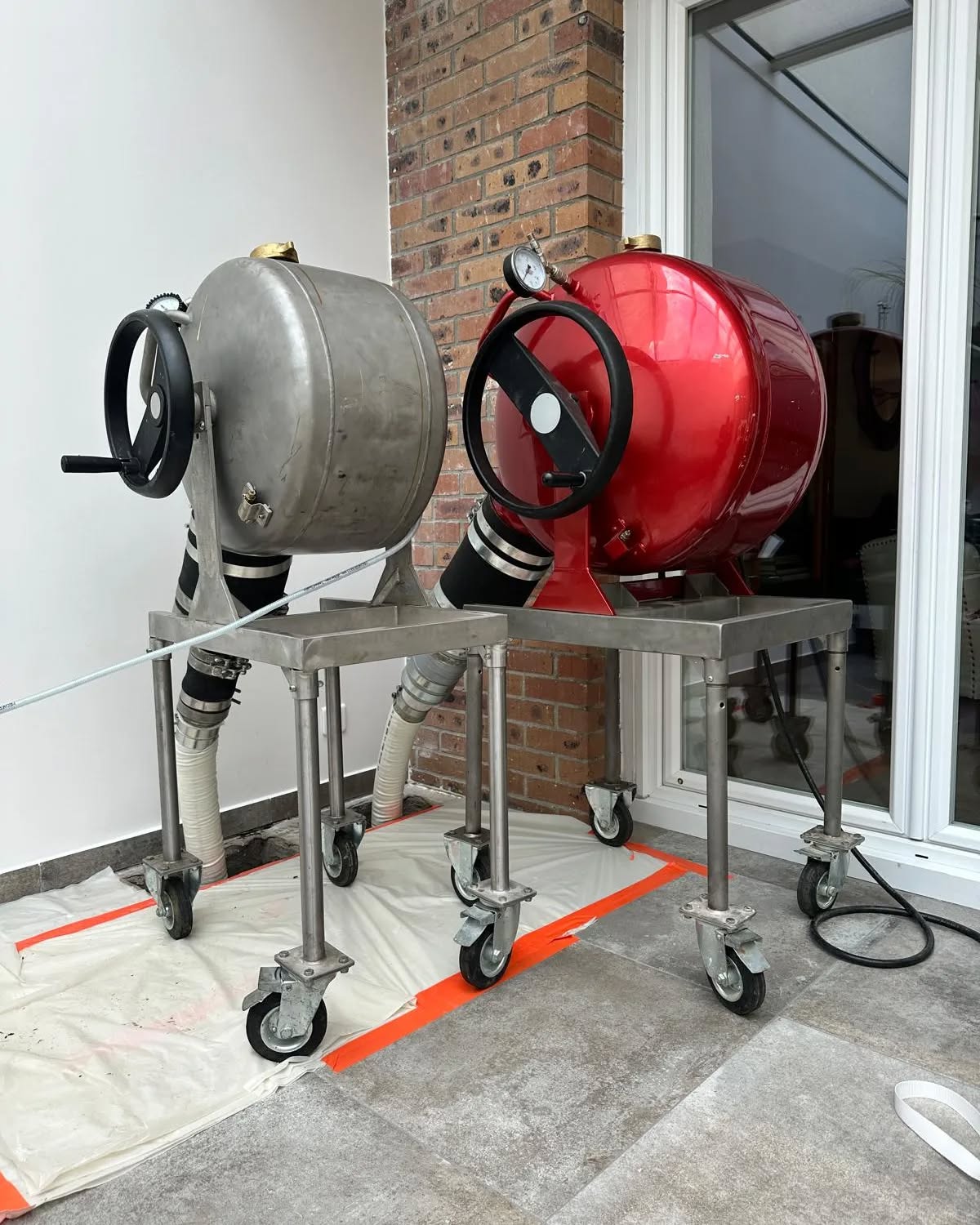 Chemisage DUO
En simultané, Chemisage de 11ml dn100 et 11ml de dn80/100