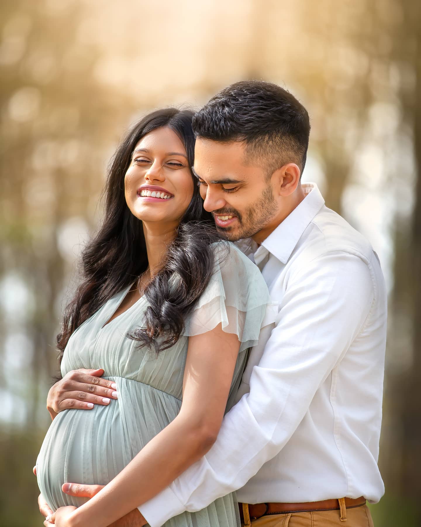 Hope everyone is having a great Wednesday!
Sharing a picture from my recent Maternity Shoot with this beautiful Mommy and Daddy to be ❤️
Looking to get a Shoot done? Send me a DM and I would love to talk about what we can create together ❤️
#MaternityPhotogtaphy #Canada #Photography #MommyToBe #Toronto #GTA