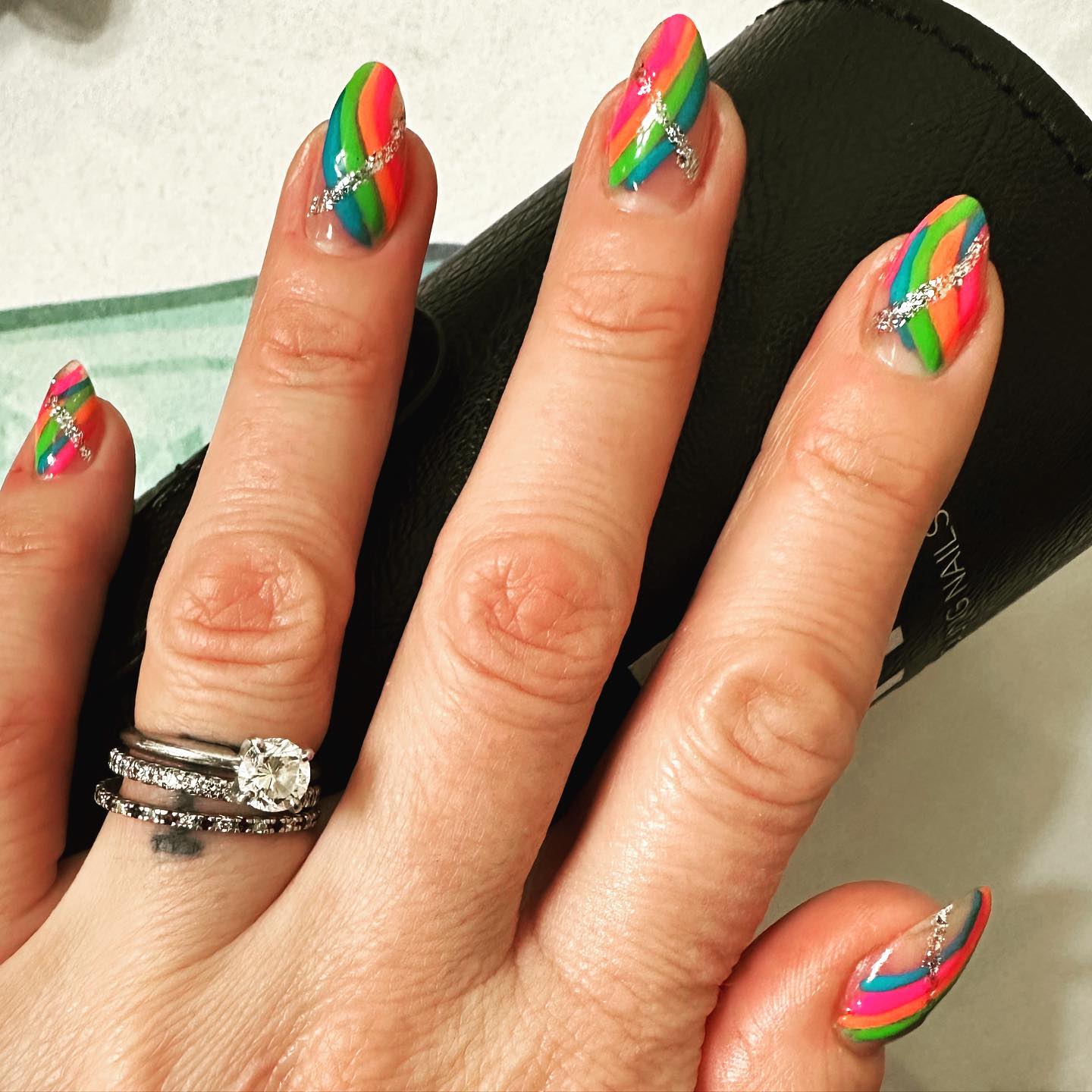 Something colorful for this dreary March weather. #acrylicnails #youngnails #striperpolishes #ακρυλικανυχια #selftaughtnailtech💅💅💅