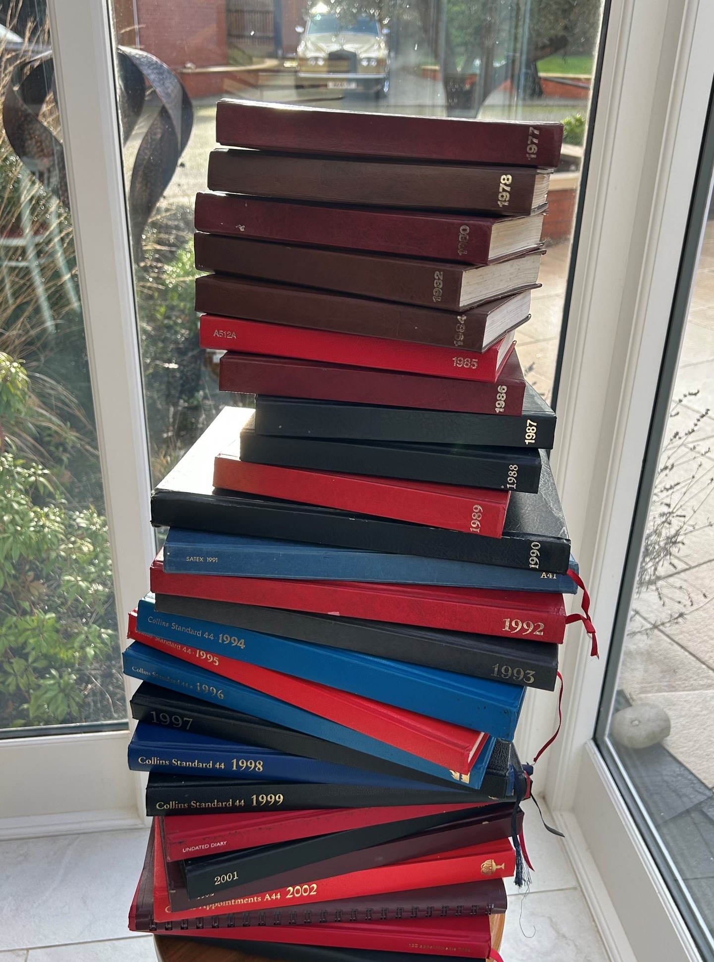 Lots of old memories looking through old wedding diaries back to 1977!
The diary used to sit by the phone in the hallway at Hillside along with the gold Parker pen!
Don’t be surprised if we show a few extracts of special weddings over the coming months!
#lentonlimousines