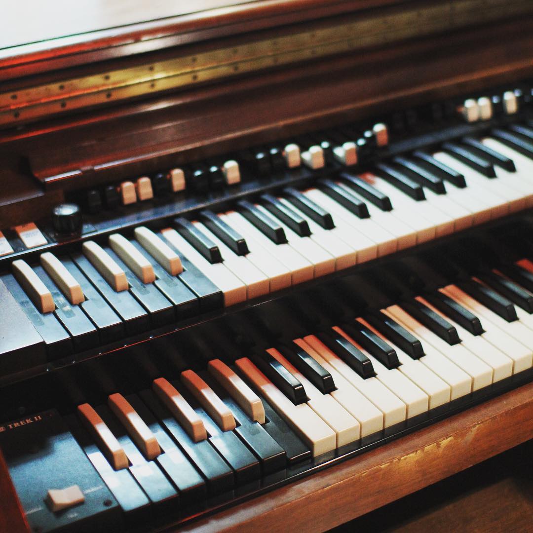 Hammond C3 with custom effects loop for pedals #sonkwire #sonikwirestudios