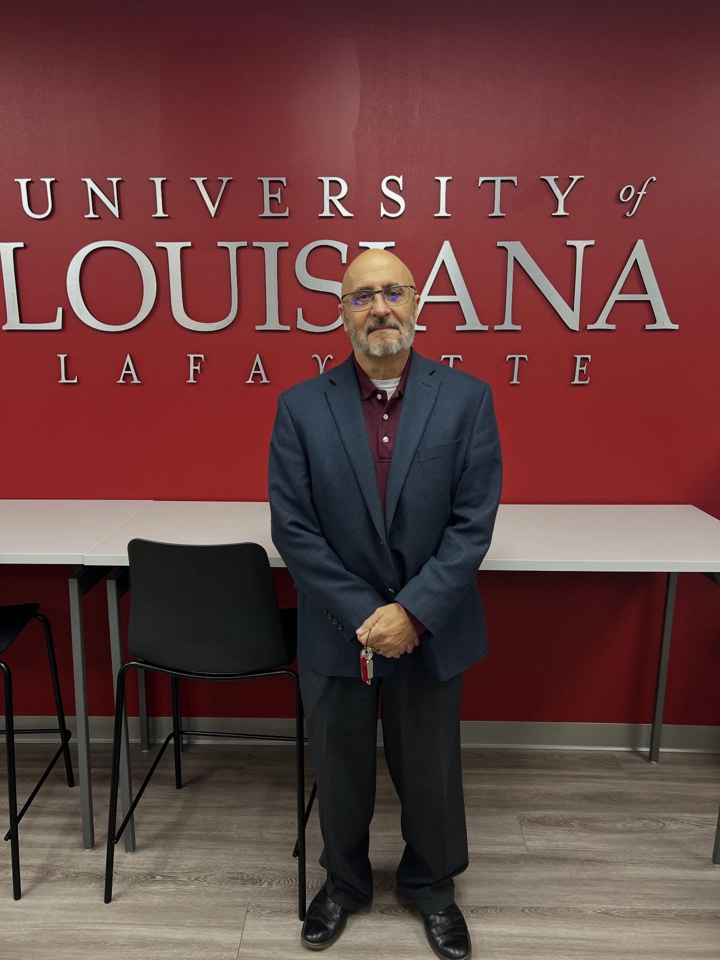 We would like to sincerely thank Dr. Joseph N. Abraham, MD, for joining us as a speaker at our first general meeting of the spring semester. As the author of Kings, Conquerors, and Psychopaths, Dr. Abraham shared meaningful insight on the importance of reading with children from a very early age and how early literacy plays a vital role in lifelong development.
We are grateful for his time, expertise, and commitment to educating future healthcare professionals. 📚✨
Thank you to everyone who attended our first general meeting of the semester. We appreciate your time, engagement, and continued support, and we look forward to seeing you all at our upcoming meetings throughout the spring semester.
