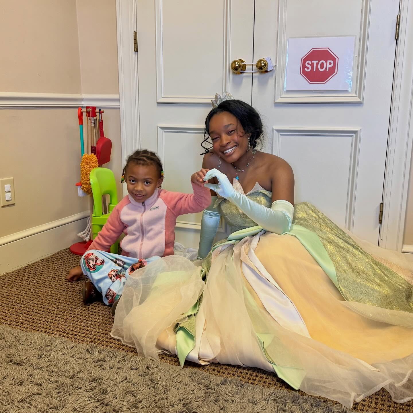 On MLK Day, A Moment of Magic spent the afternoon at The Speech Lady surrounded by creativity, kindness, and so much joy. 💫 From crafting to laughter-filled moments, the day was a beautiful reminder that love, service, and connection are powerful tools for change. A day full of crafting, love, and laughter—exactly the kind of magic Dr. King encouraged us to spread. 💛✨
#AMomentOfMagic #MLKDayOfService #SpreadTheMagic #ServiceWithHeart #loveinaction