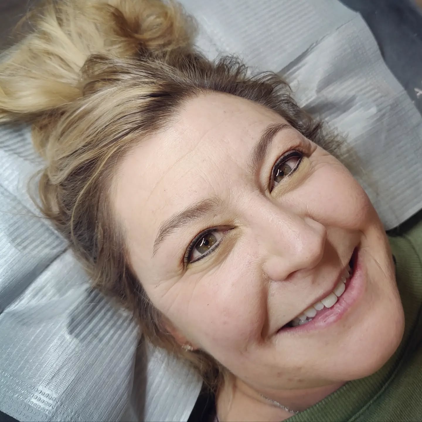 Eyeliner to enhance these big beautiful eyes!!
#permanentmakeuplifestyle #lifeproofmakeup #smallbusiness #noco