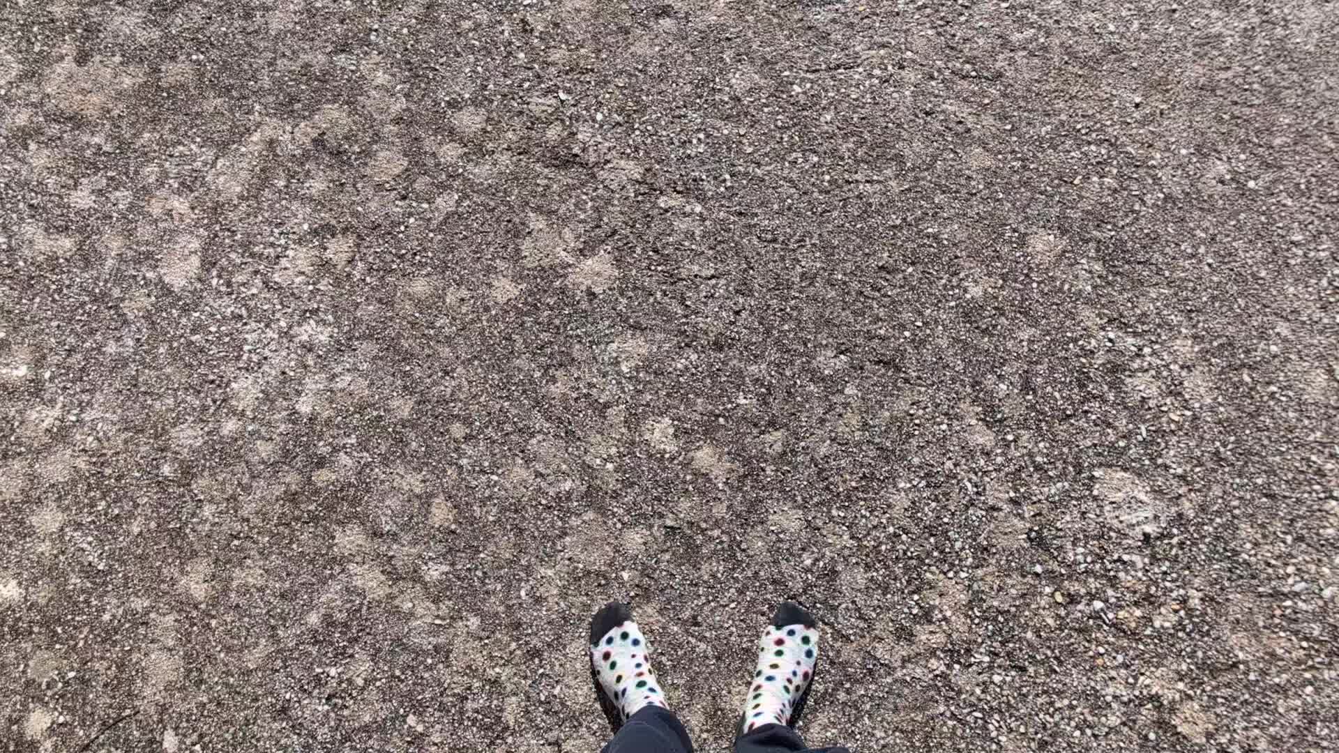 When the ground starts going all symmetrical on me 👀(Symmetrical texture repetition experienced on psychedelics)