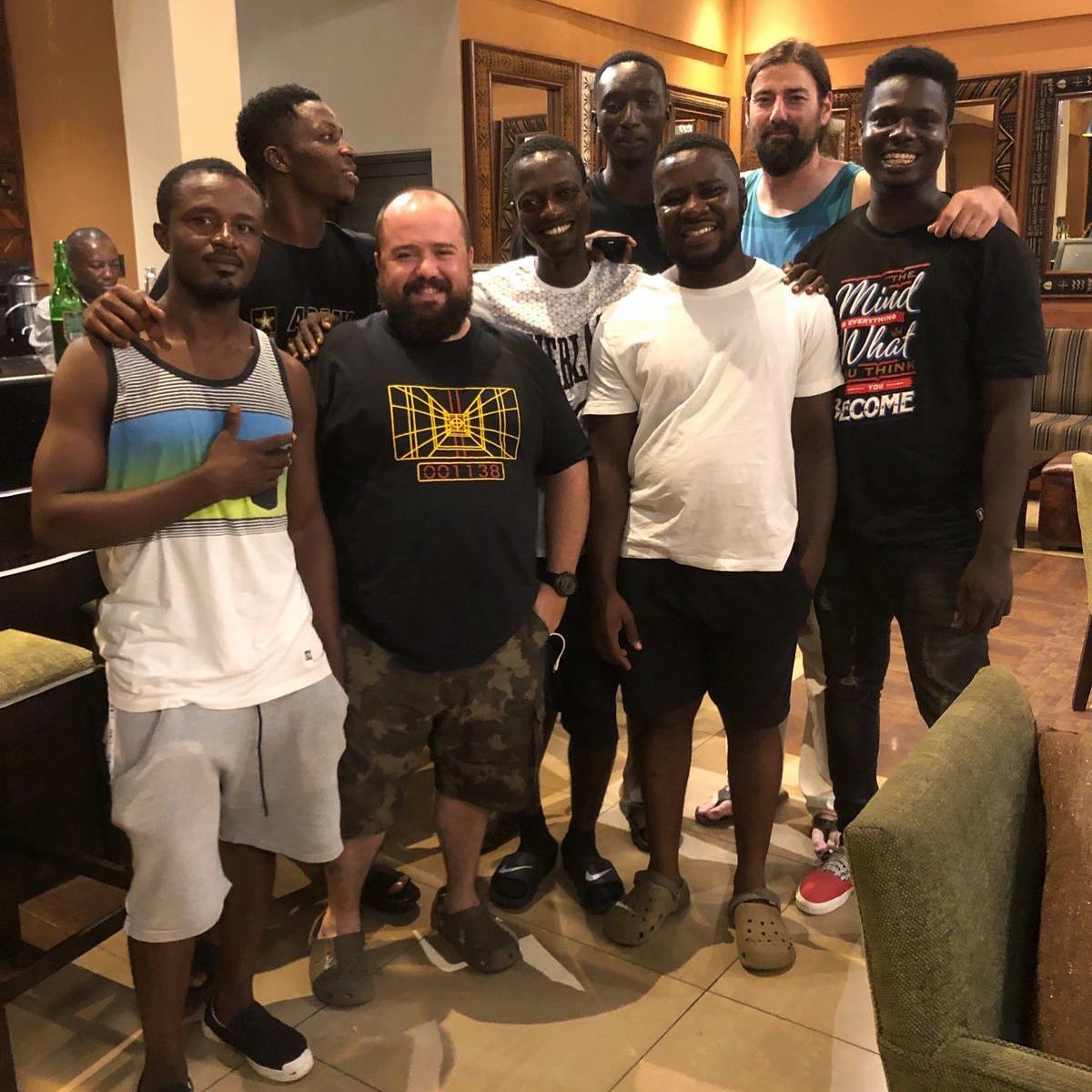 The best lighting crew. My team in Ghana. Miss Smith in the photo. #ghana🇬🇭 #bestman #bestcrew #gafferlife #vivirrodando #daniparri